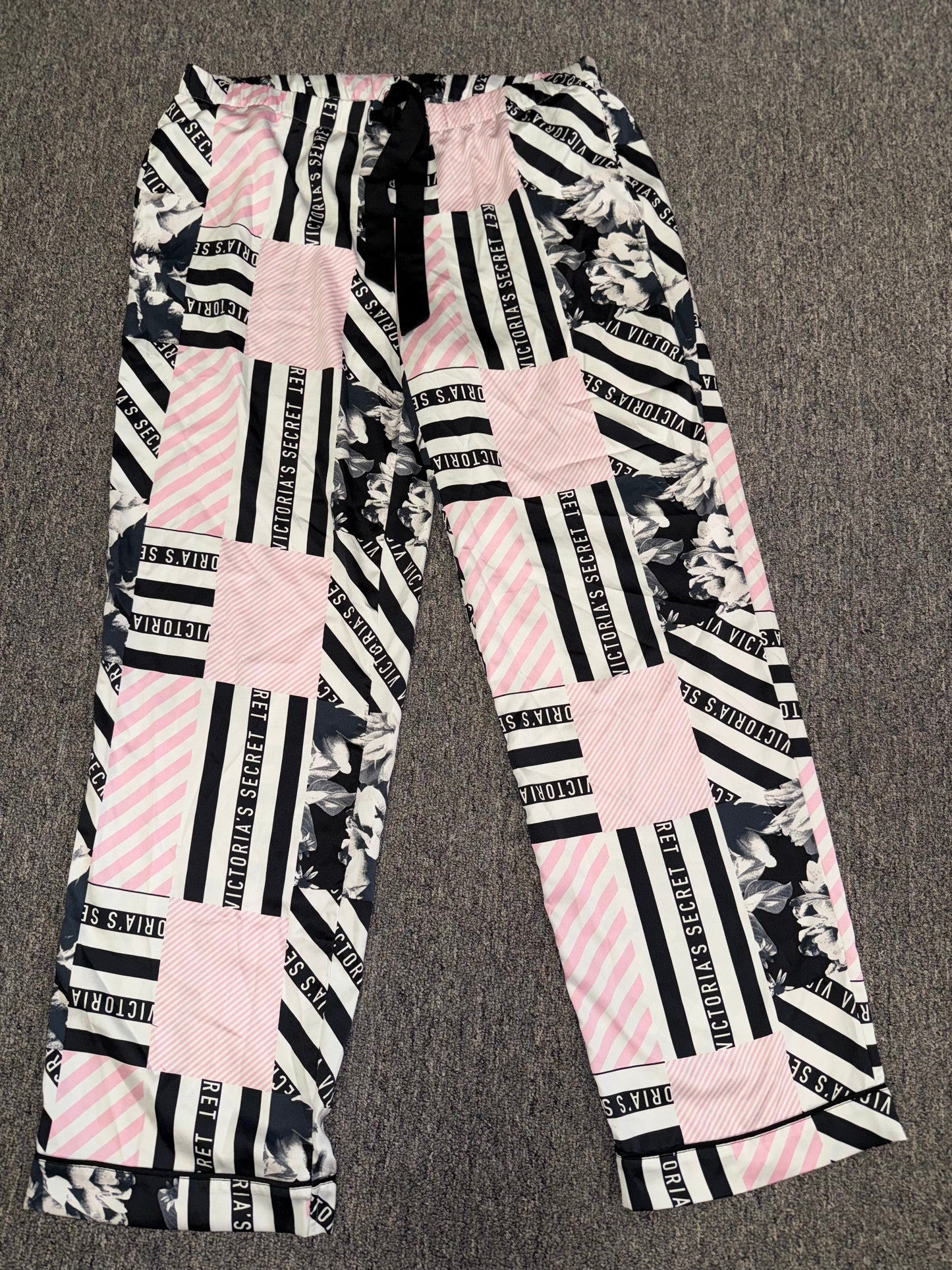 Victoria's Secret (Large) Pattern Polyester PJ Pants