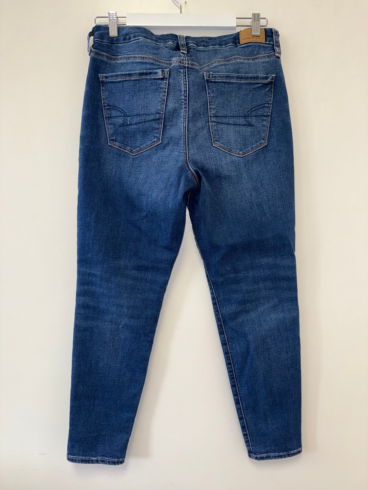 NWT American Eagle (10S) Brand New Curvy High Rise Jegging Jeans w/ Stretch