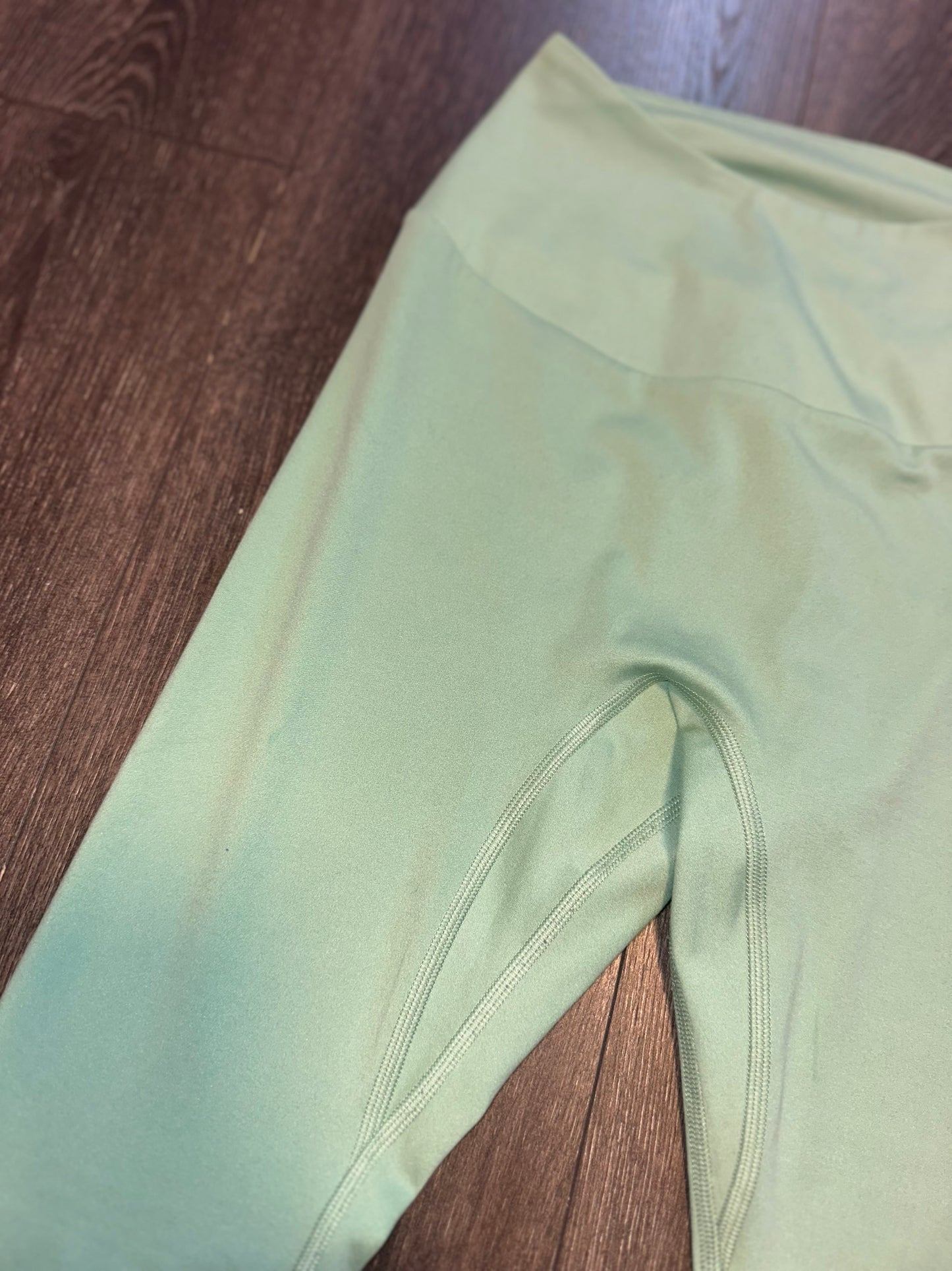 Gymshark (Small) Mint Green Smooth Leggings