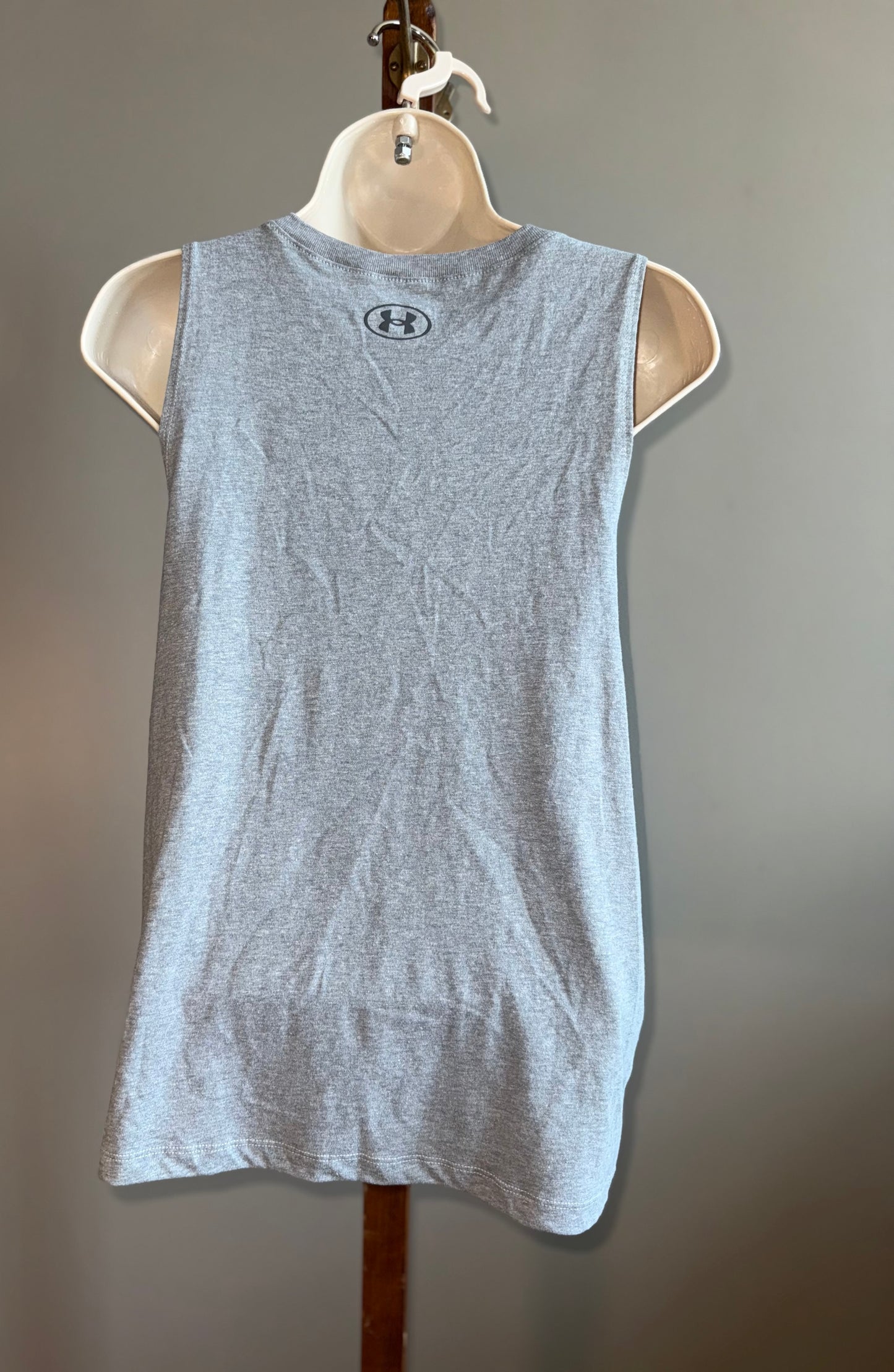 NWT Under Armour (Small) Brand New Loose Fit Softball Tank Top