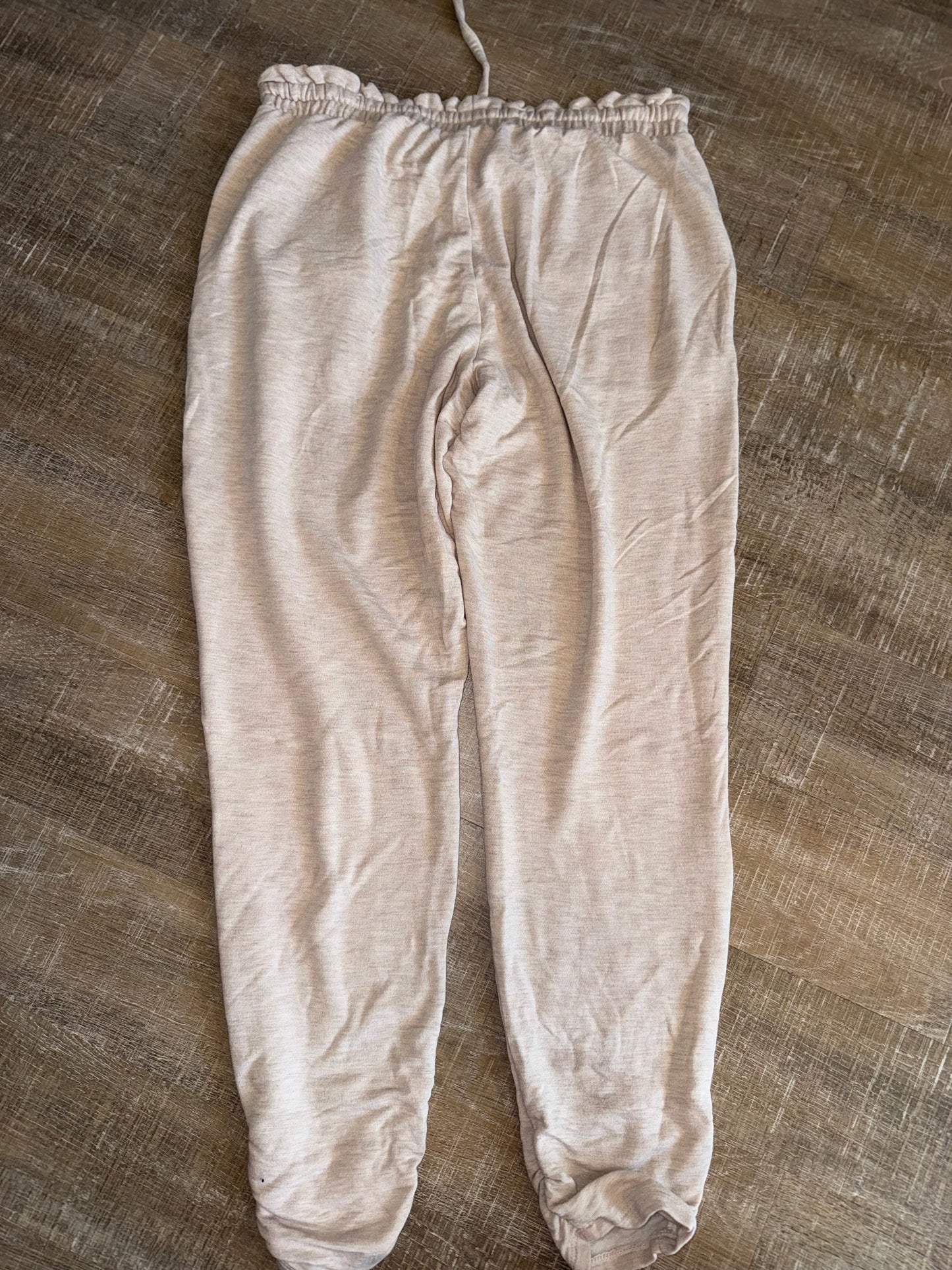 Maurices (Small) Cream Soft Drawstring Sweatpants