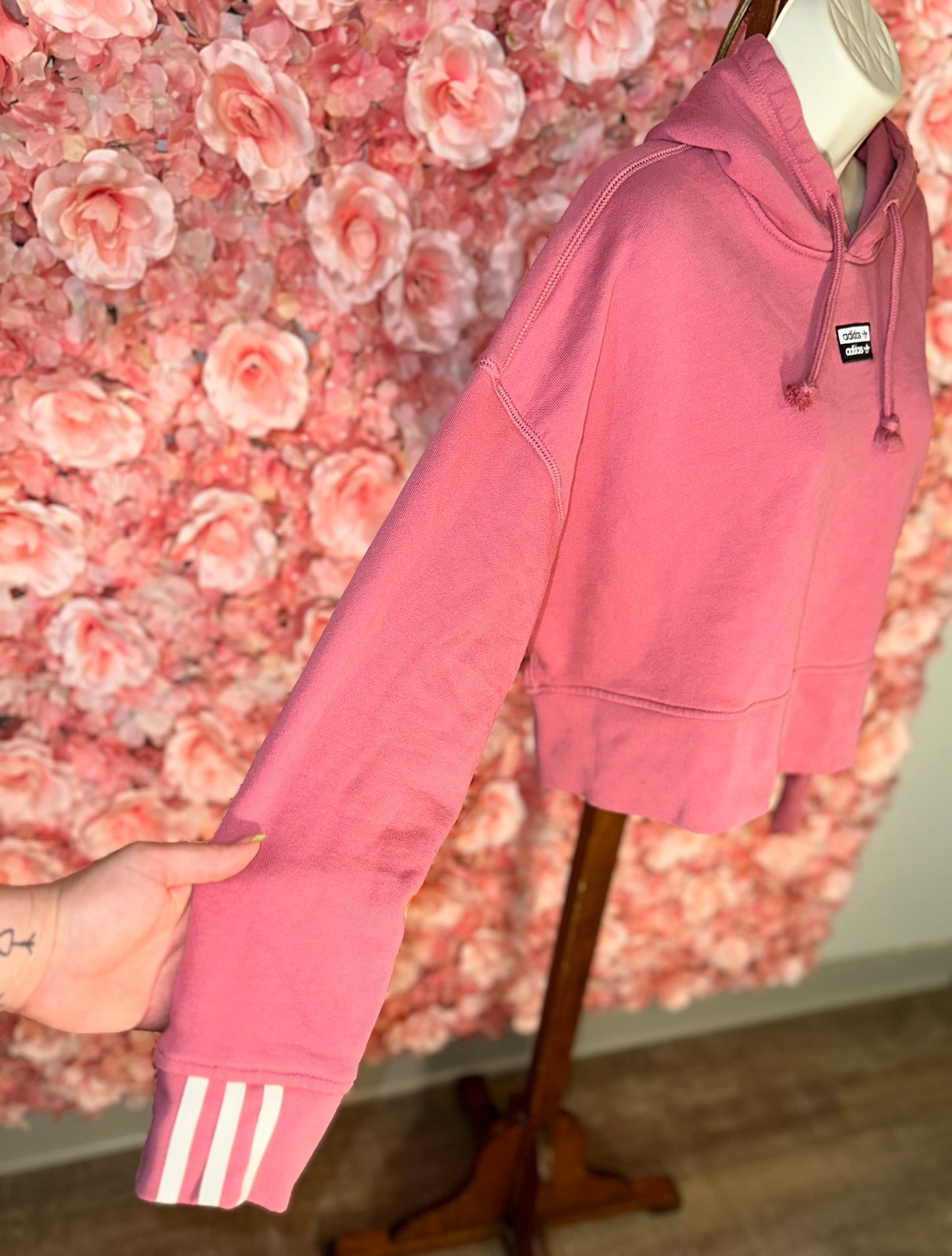 adidas (Large) Pink Cropped Hoodie