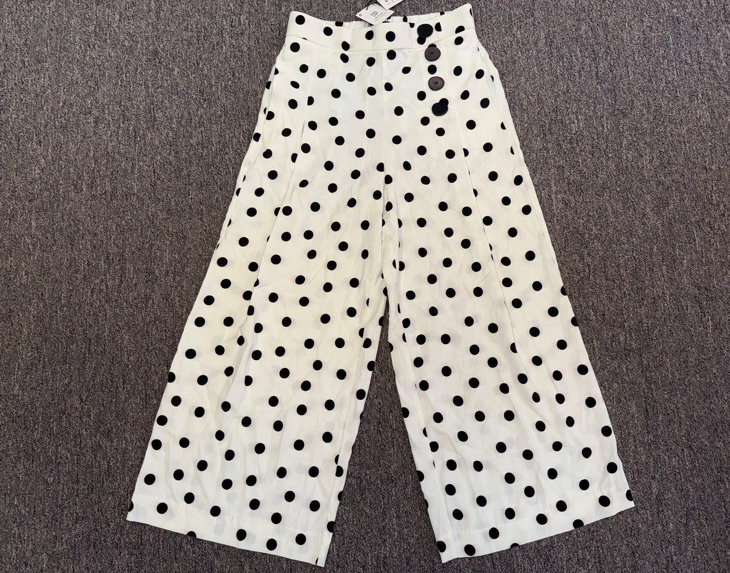 NWT Zara (Small) Brand New Black & White Polka Dotted Wide Leg Dress Pants