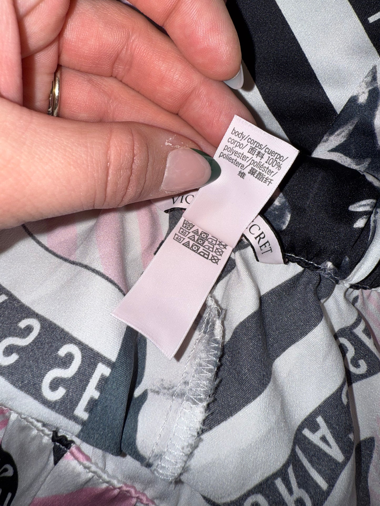 Victoria's Secret (Large) Pattern Polyester PJ Pants