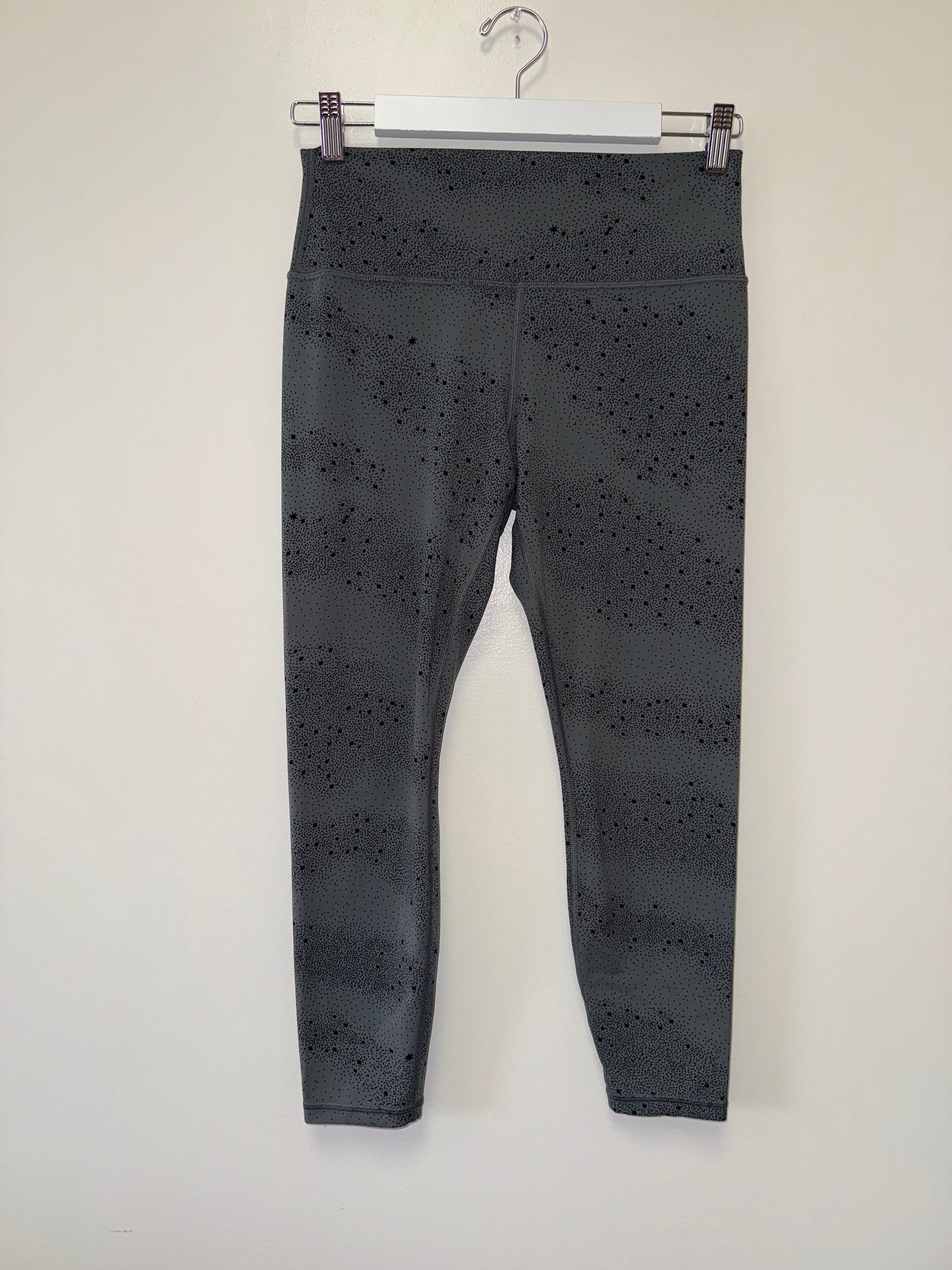 Athleta (Large) Grey/Black Smooth Soft Transcend Tight Leggings
