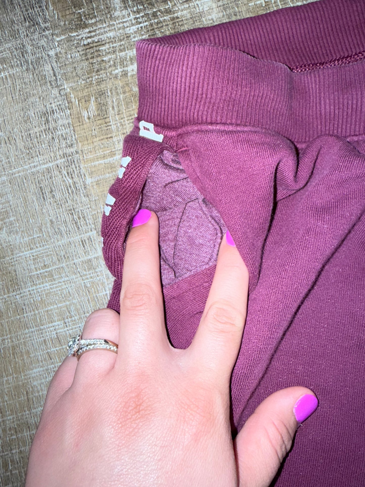 PINK Victoria's Secret (XS) Maroon Jogger Sweatpants