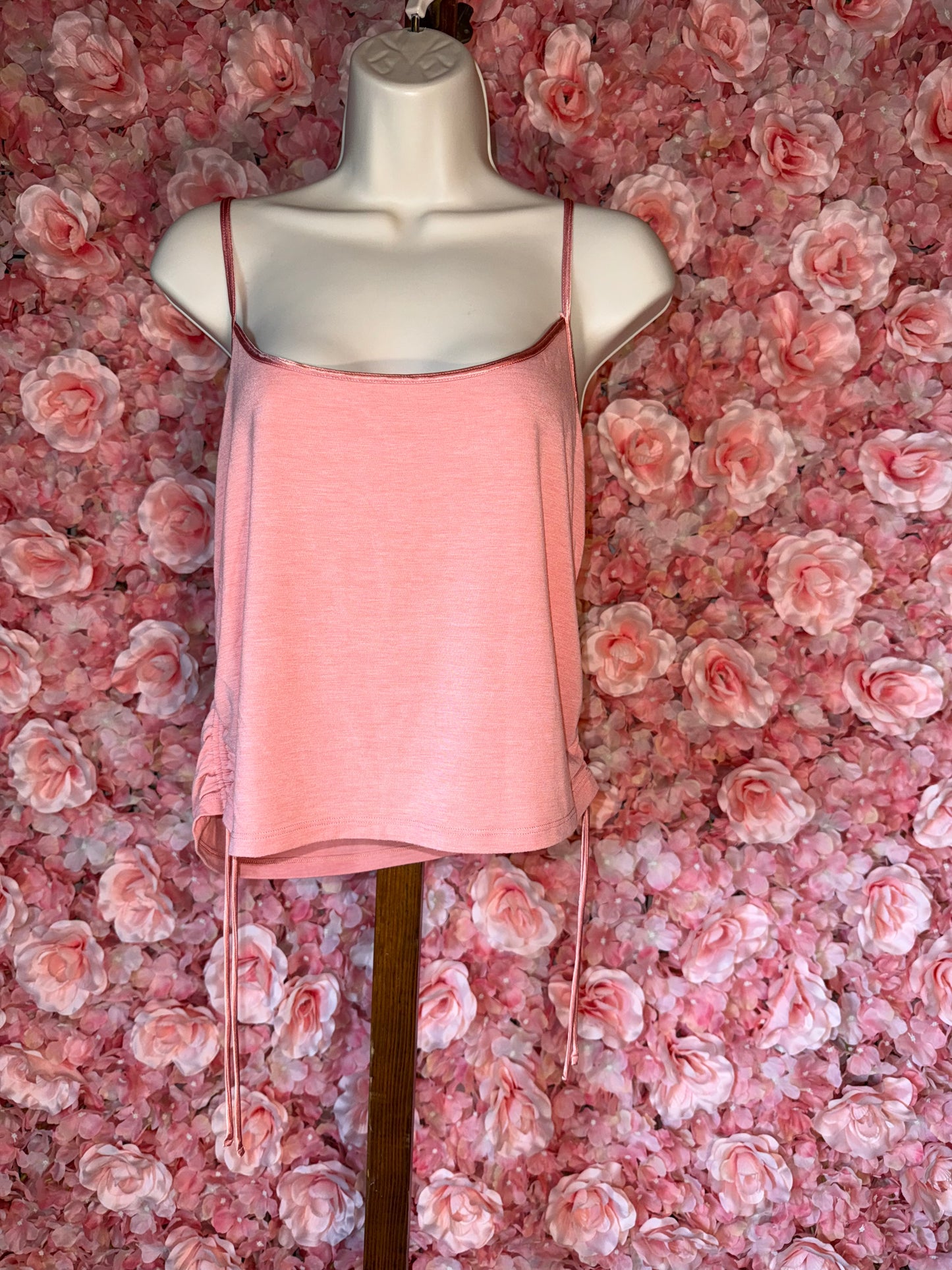 Victoria's Secret (XL) Coral Sleepwear Cropped Tank Top
