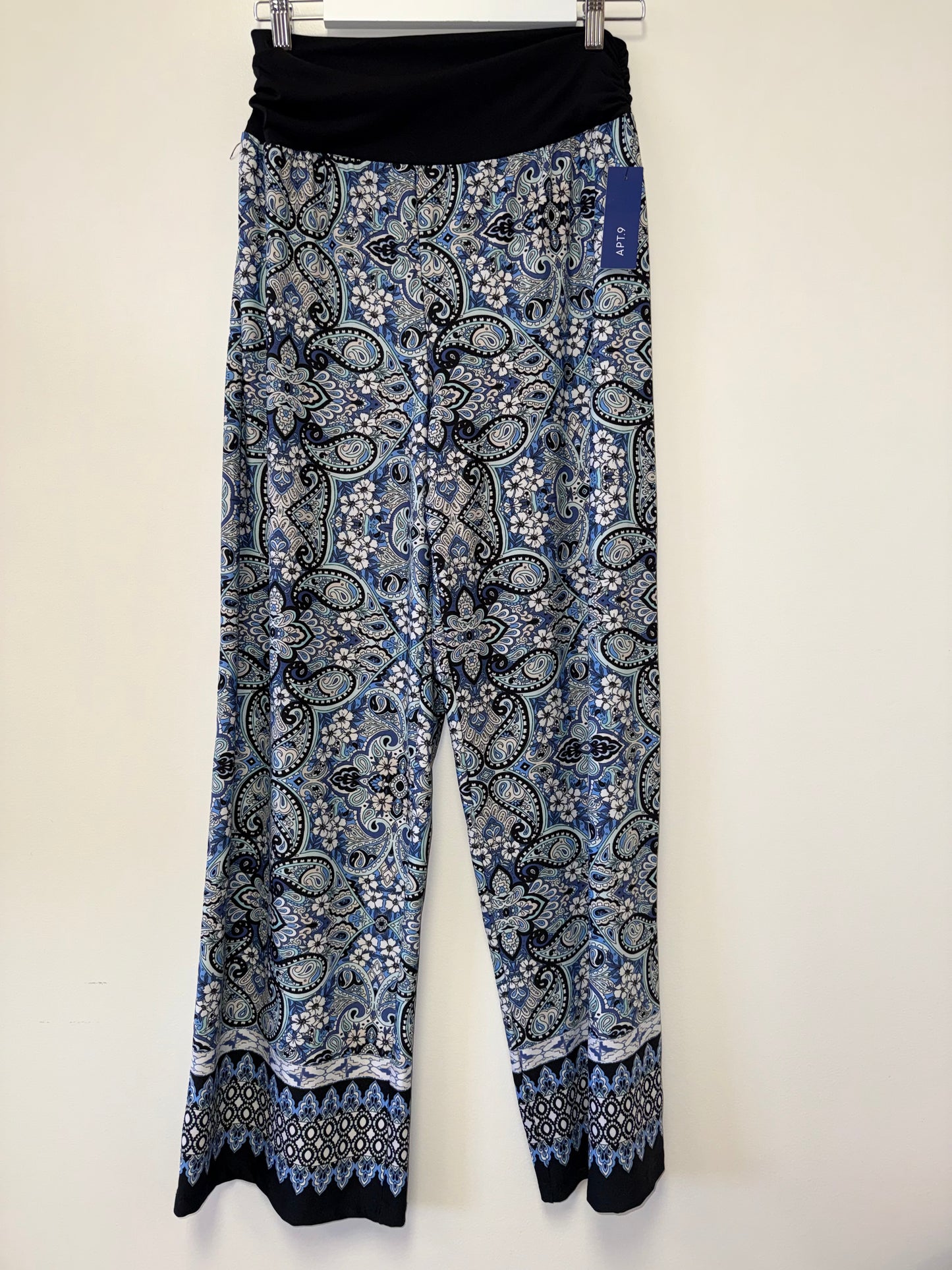 NWT Apt. 9 (Large) Brand New Black/Blue Floral Pattern Wide Leg Dress Pants