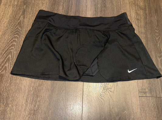 Nike (Medium) Black Sporty Skirt with Built in Undies