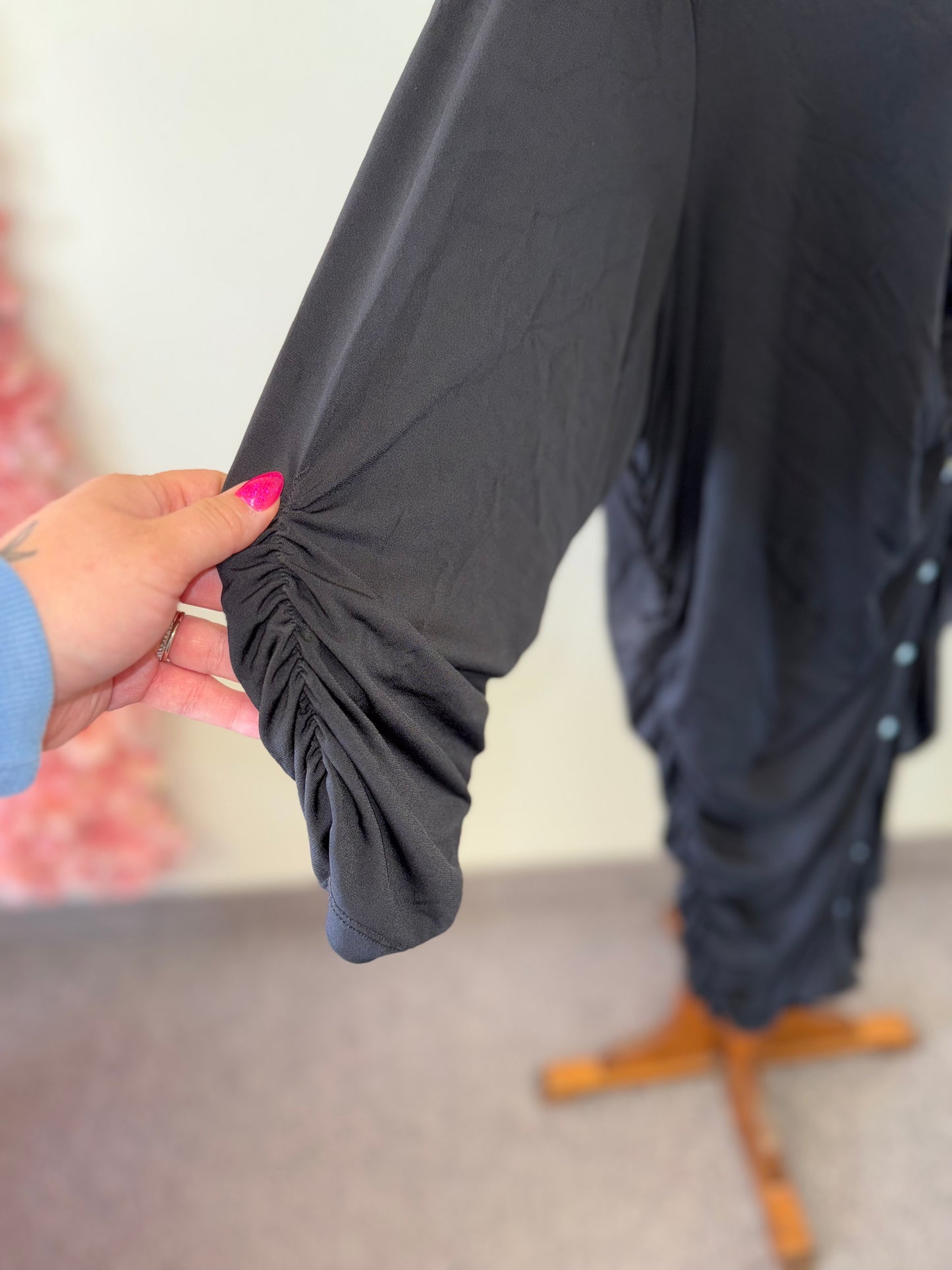 Torrid (3) Black Collared Button Up Scrunched Dress