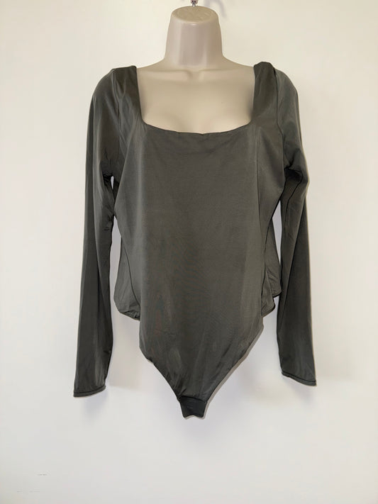 Lululemon (XL) Green Long Sleeve Bodysuit with Square Neck
