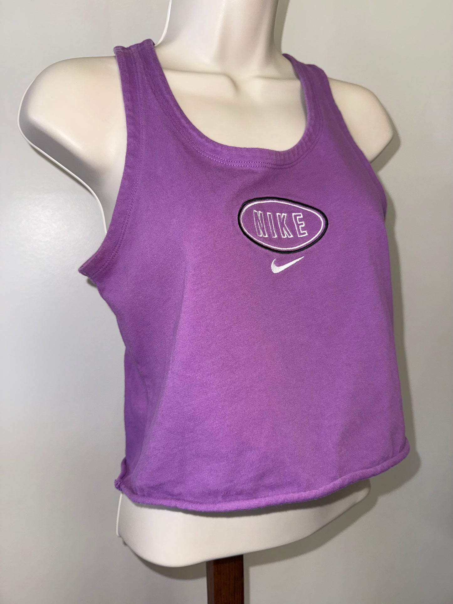 Nike (XS) Purple Embroidered Cropped Tank