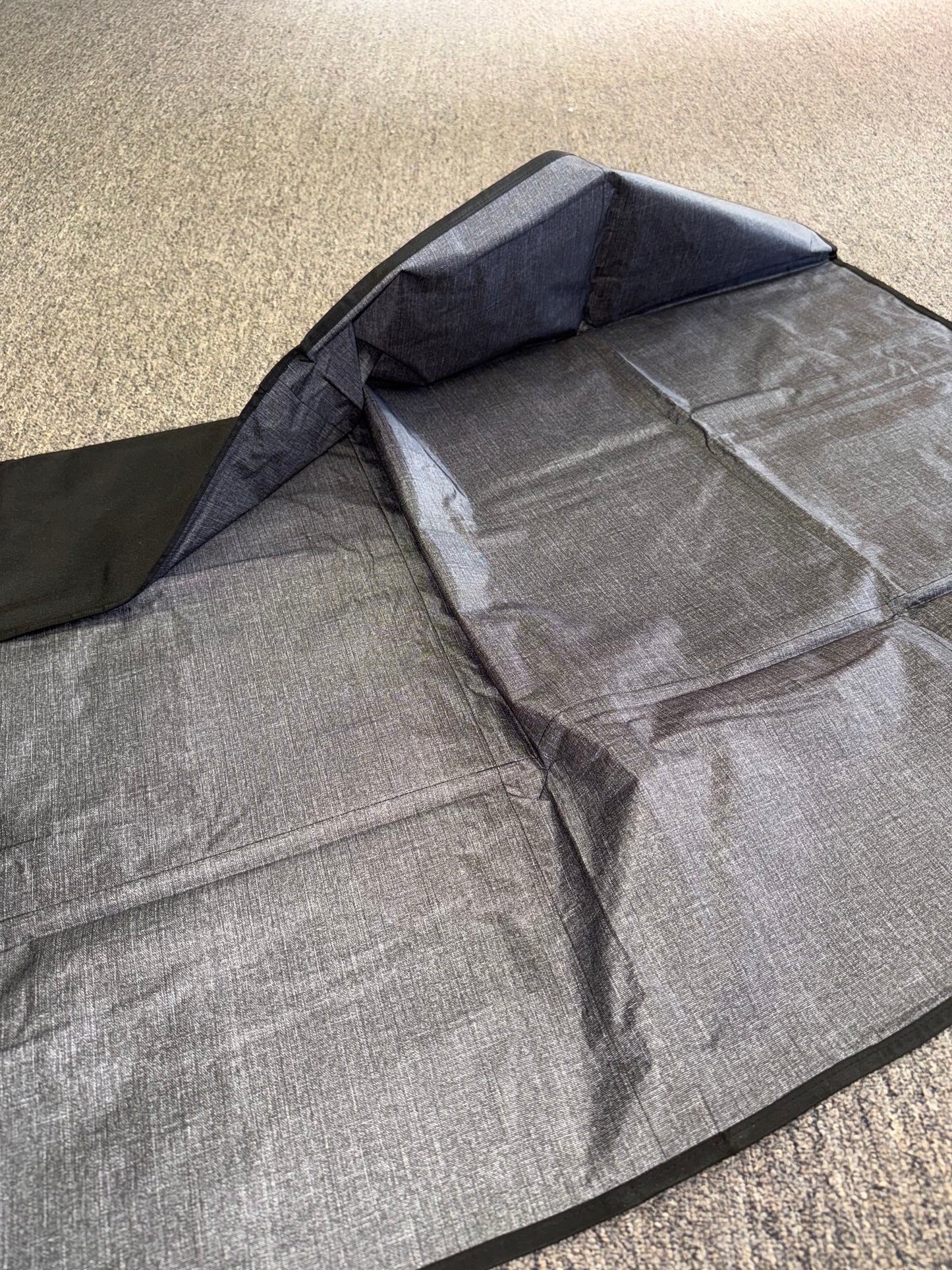 Thirty-One Brand New Black Fold N' Fun Mat Bag