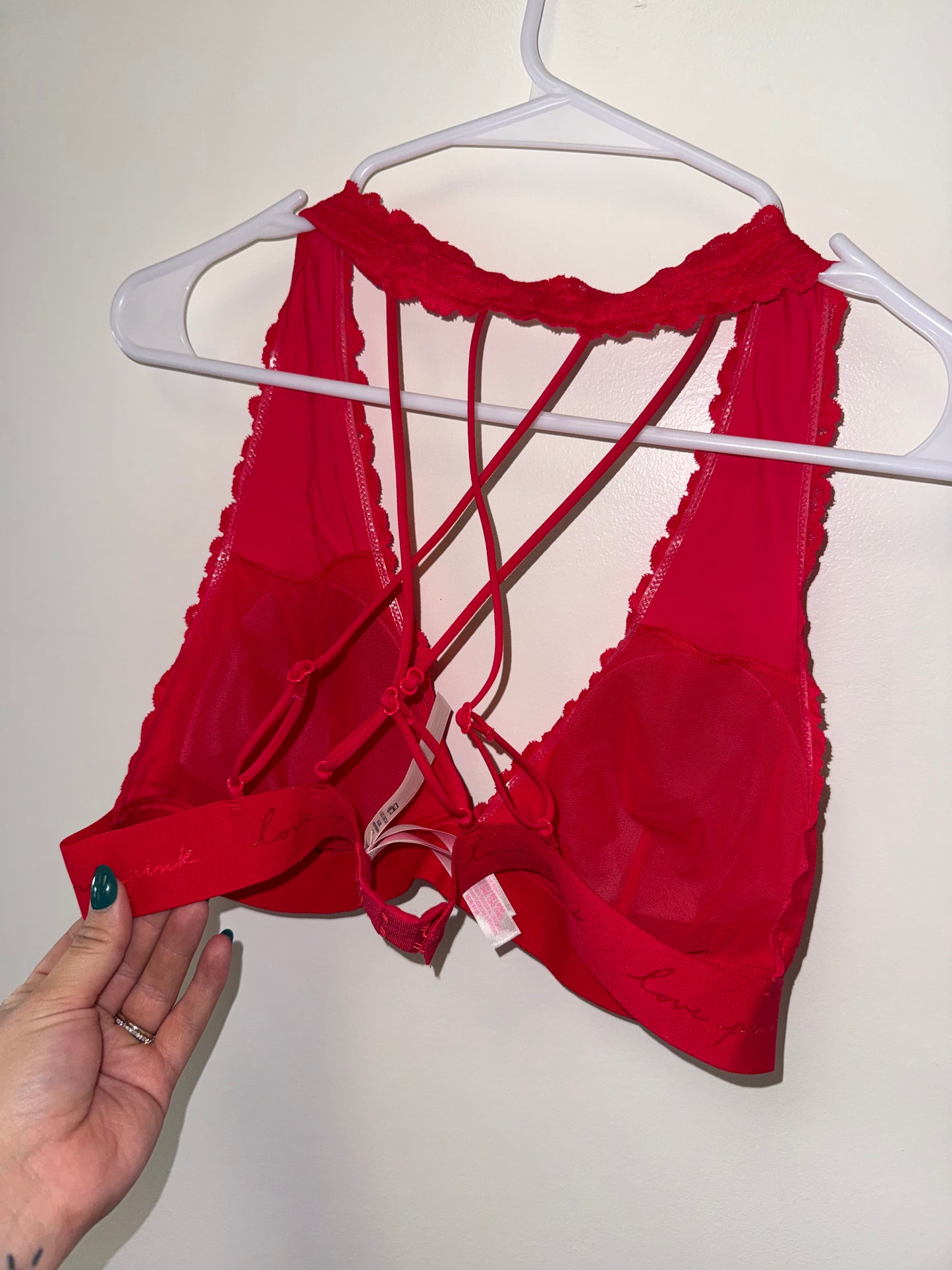 PINK Victoria's Secret (XL) Red Lace Bralette