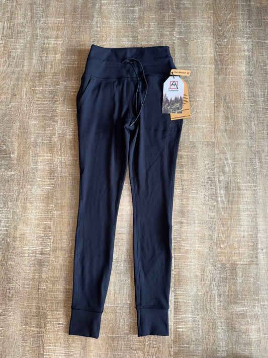 NWT Avalanche (XS) Brand New Black Comfort & Compression High Rise Leggings