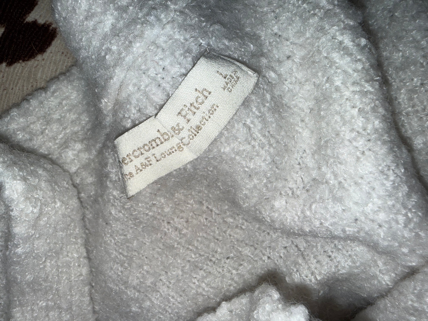 Abercrombie & Fitch (L) Off White Sherpa Lounge Collection Tank & Shorts Set