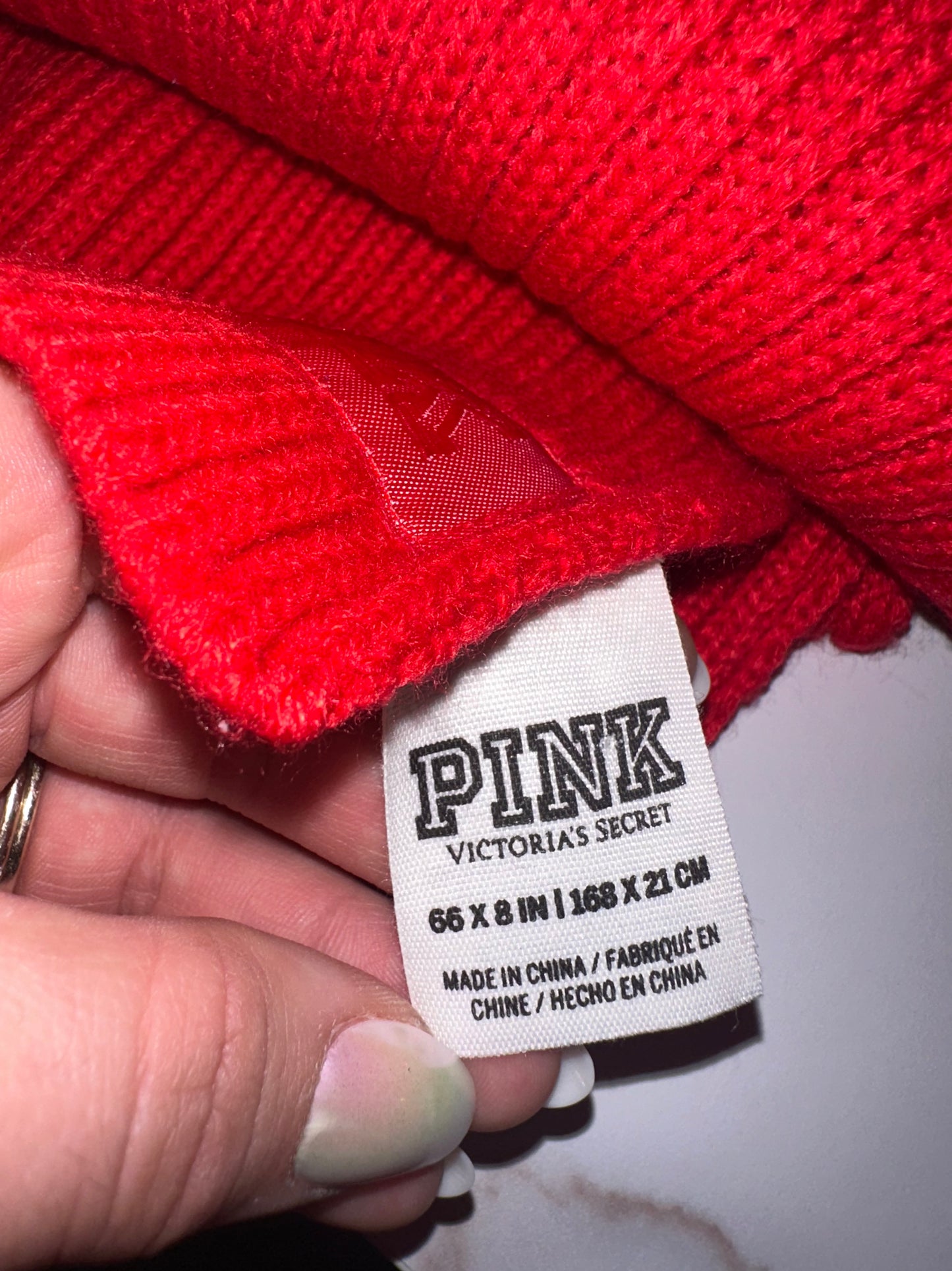 NWT PINK VS Brand New Red Knit Scarf