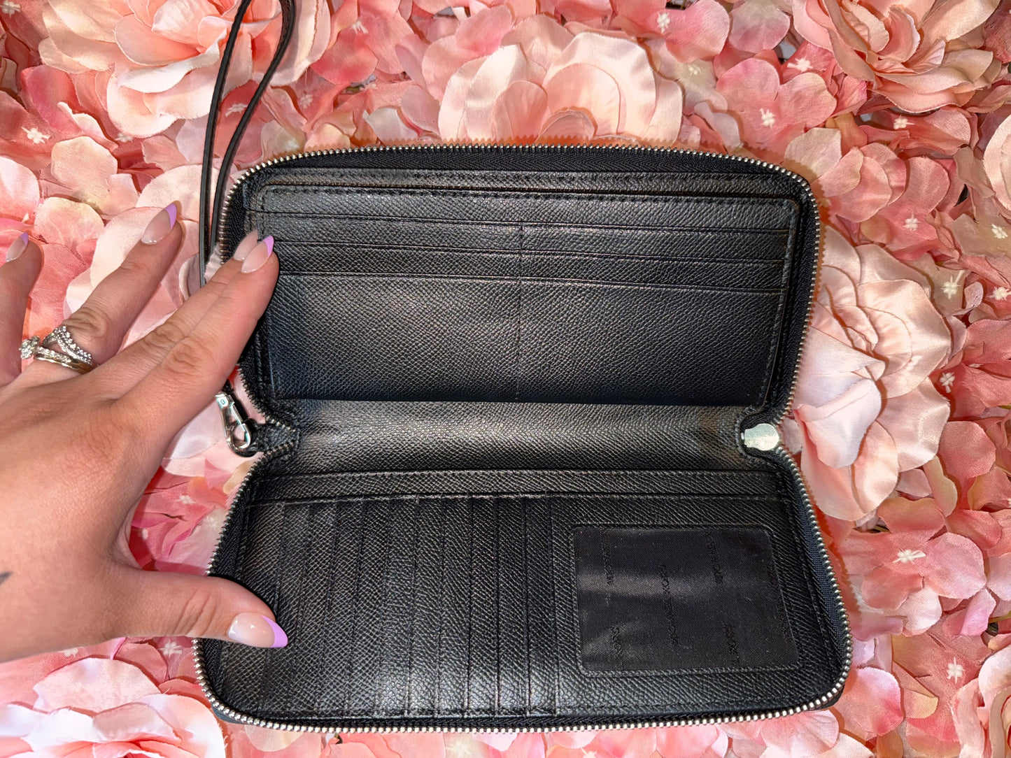 Michael Kors Black Jet Set Travel Continental Leather Wallet