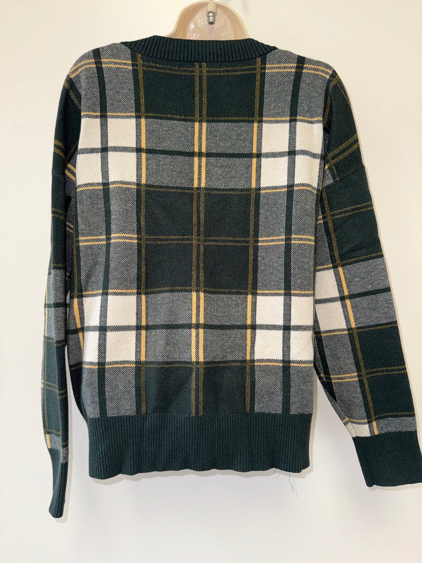 Tahari (XL) Green Plaid V-Neck Sweater