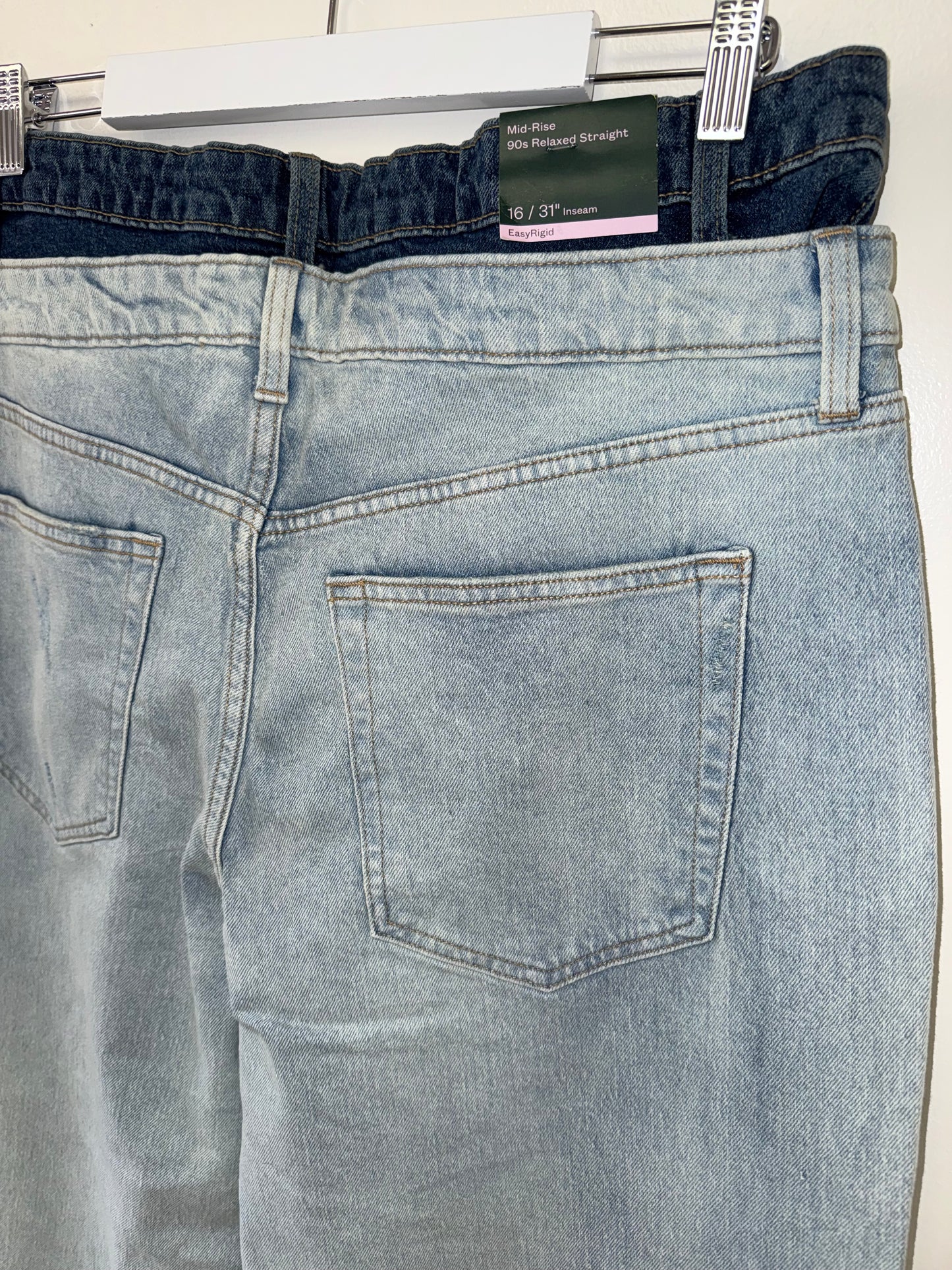 NWT Wild Fable (16) Brand New Mid Rise 90's Relaxed Straight Leg Denim Jeans