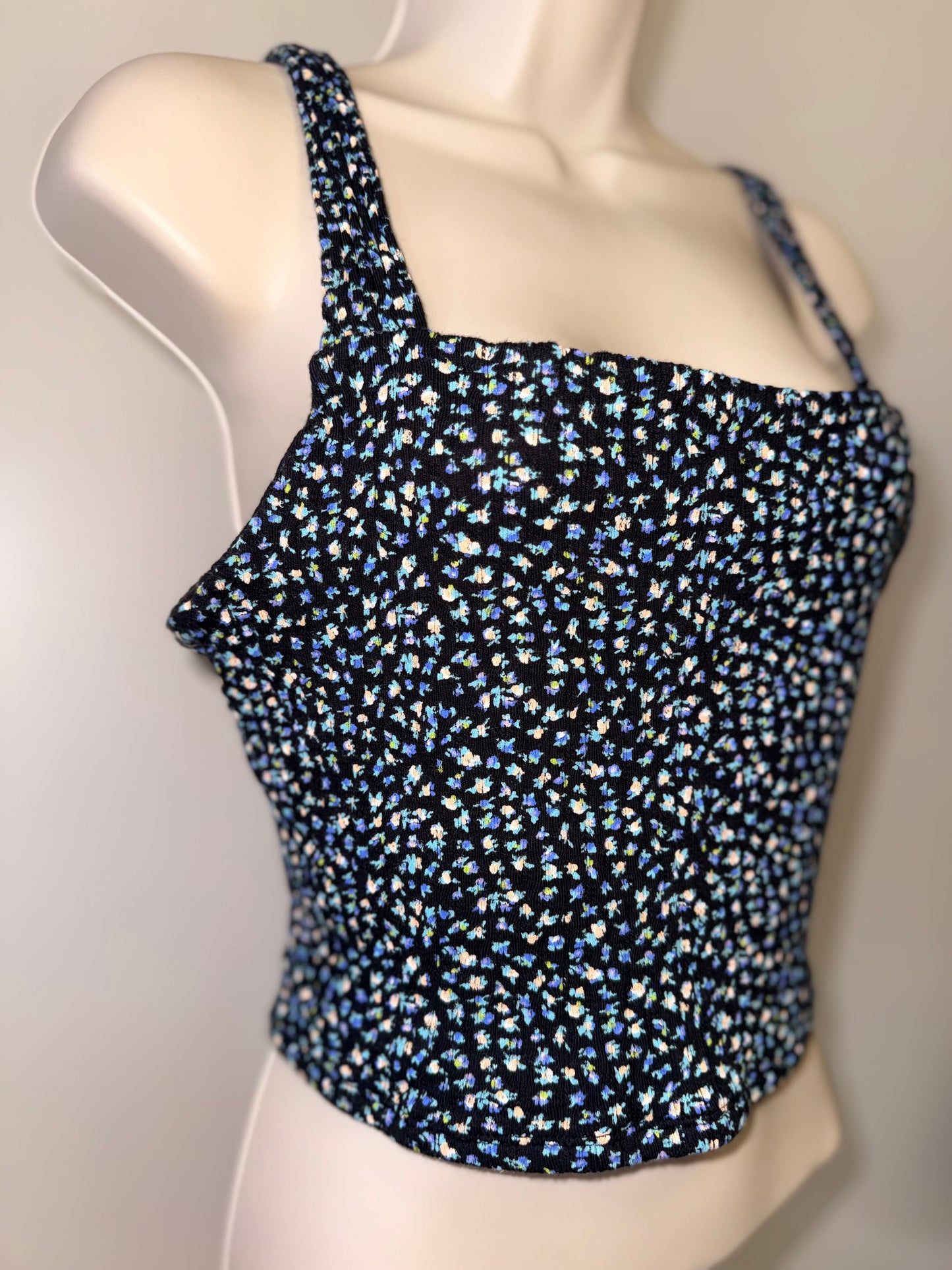 Floral tank