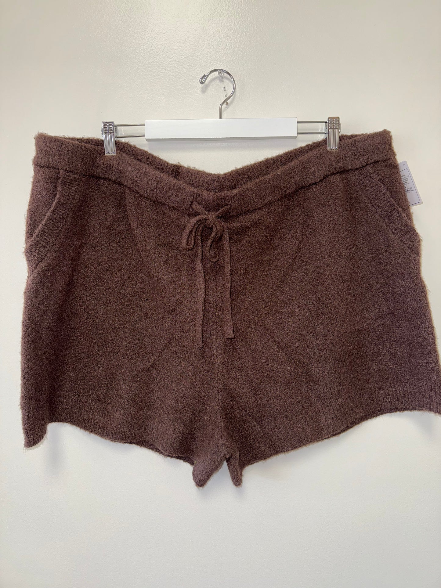 NWT Auden (2X) Brand New Brown Fuzzy Soft Knit Lounge Shorts