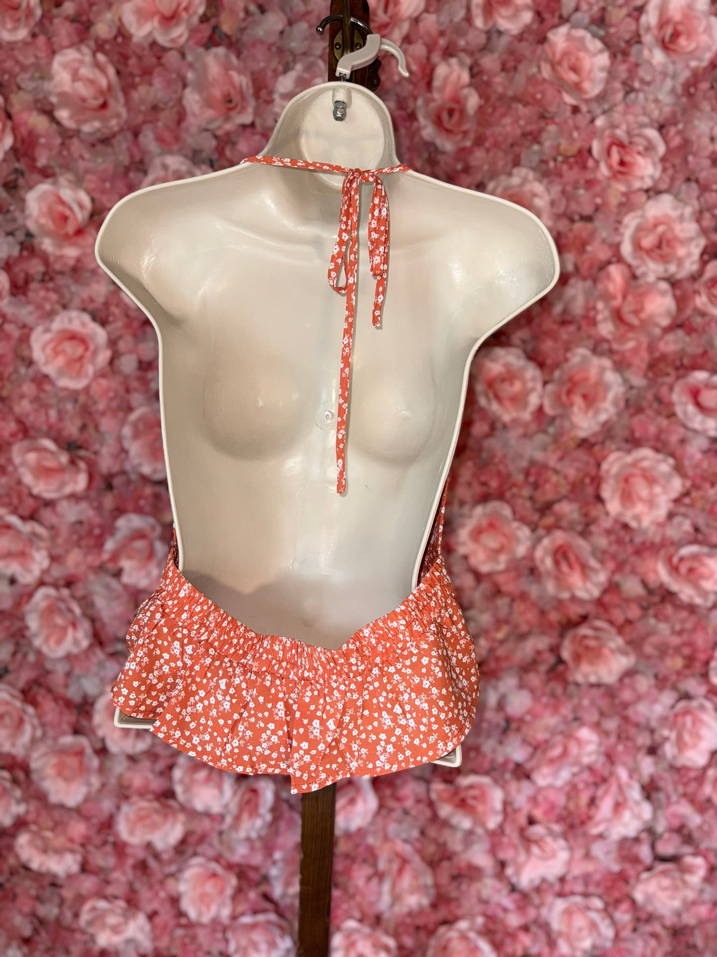 SHEIN (Medium) Orange//White Floral V-Neck Halter Tied Neck Crop Top