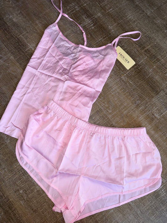 NWT Ekouaer (Medium) Brand New Pink Lightweight PJ Set (Shorts & Tanks)