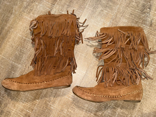Kohl's (8) Brown Tassel Boots