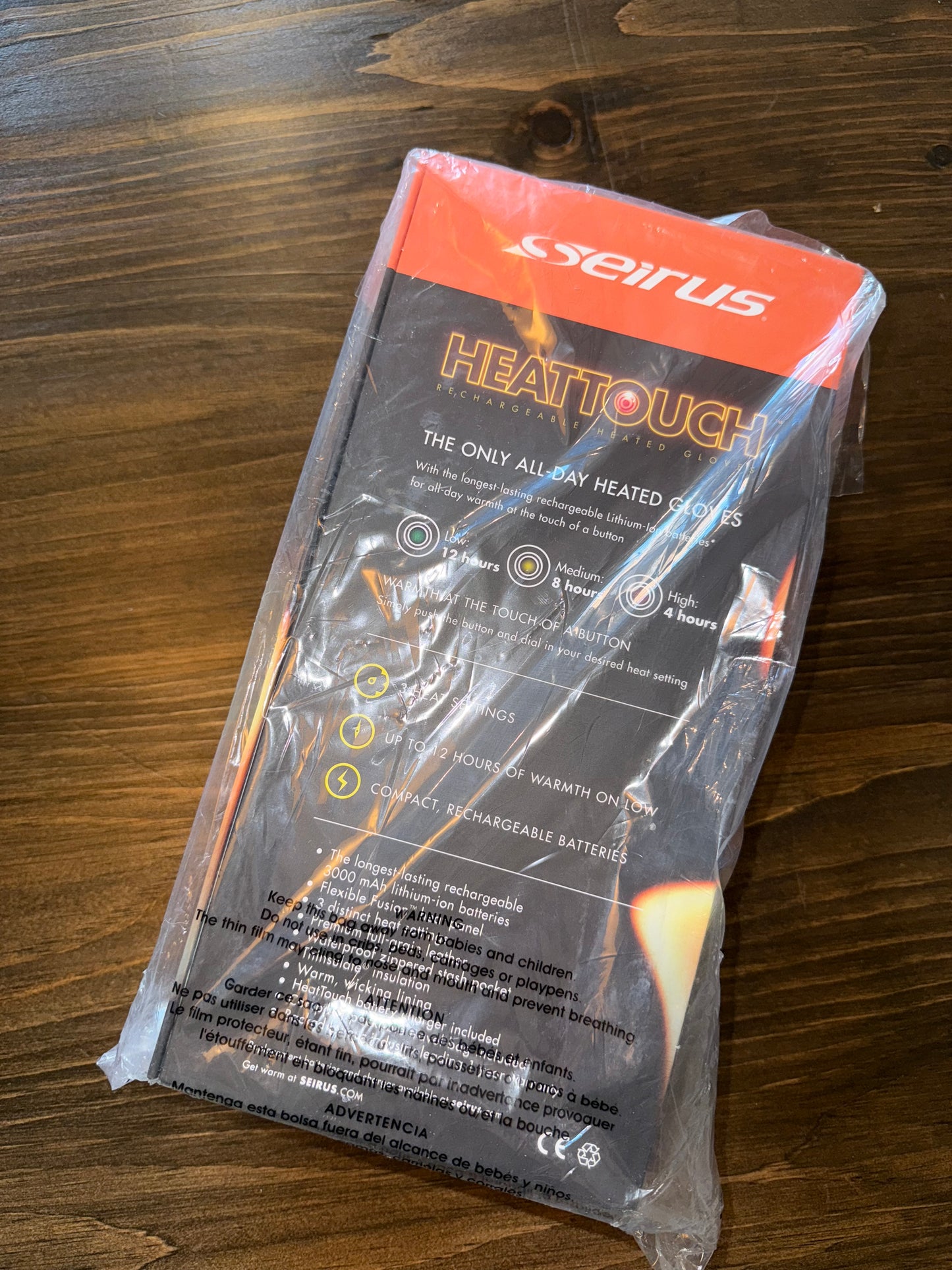 NWT Seirus Brand New Heattouch Hellfire Gloves