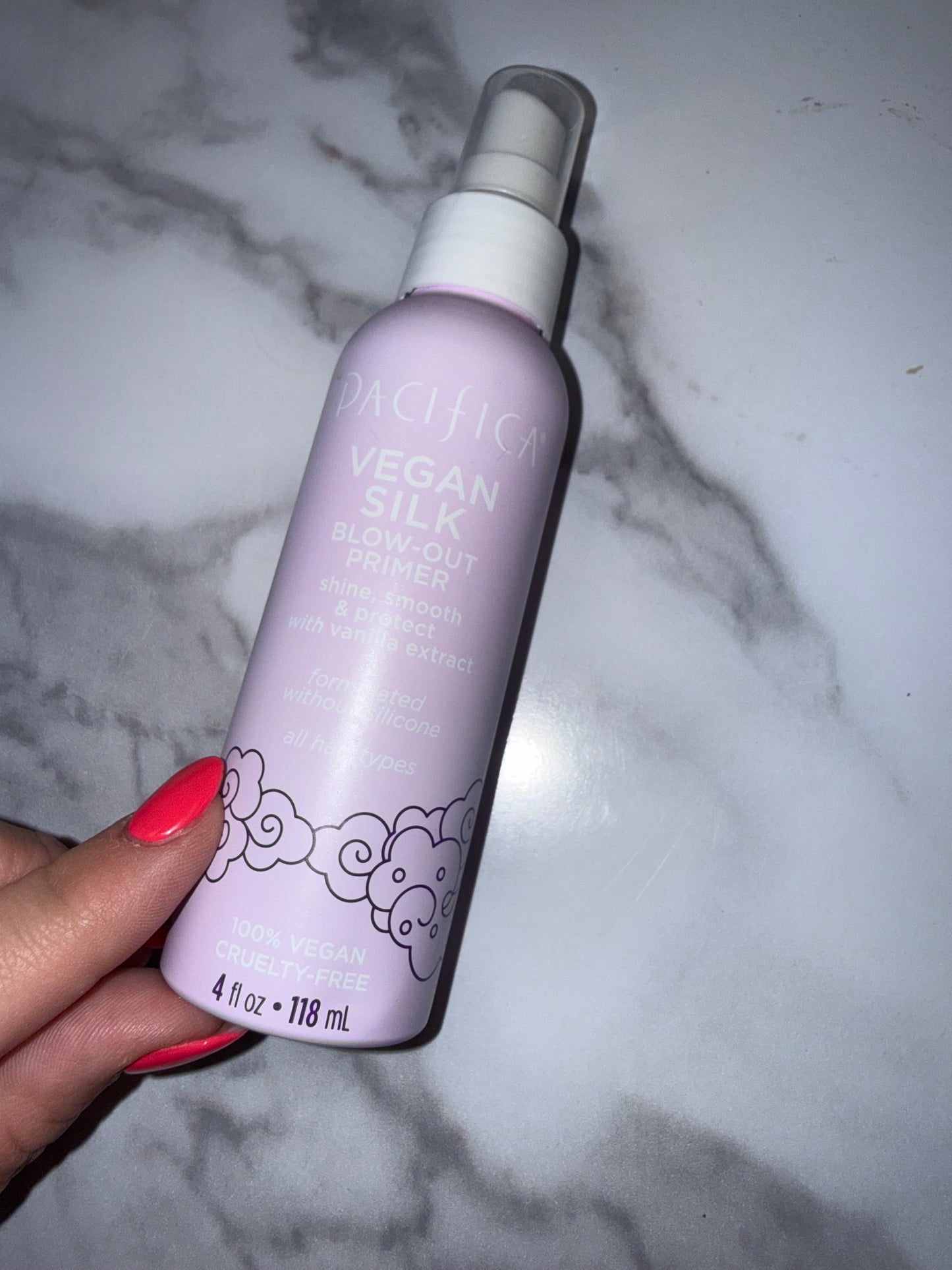 Pacifica (4 fl/oz) Vegan Silk Blow-Out Primer