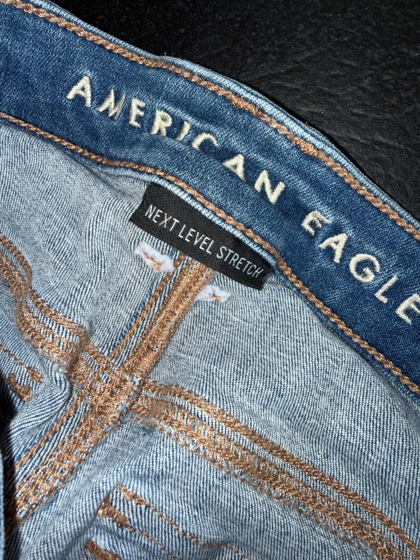 American Eagle (4) Low Rise Flare Denim Jeans with Next Level Stretch