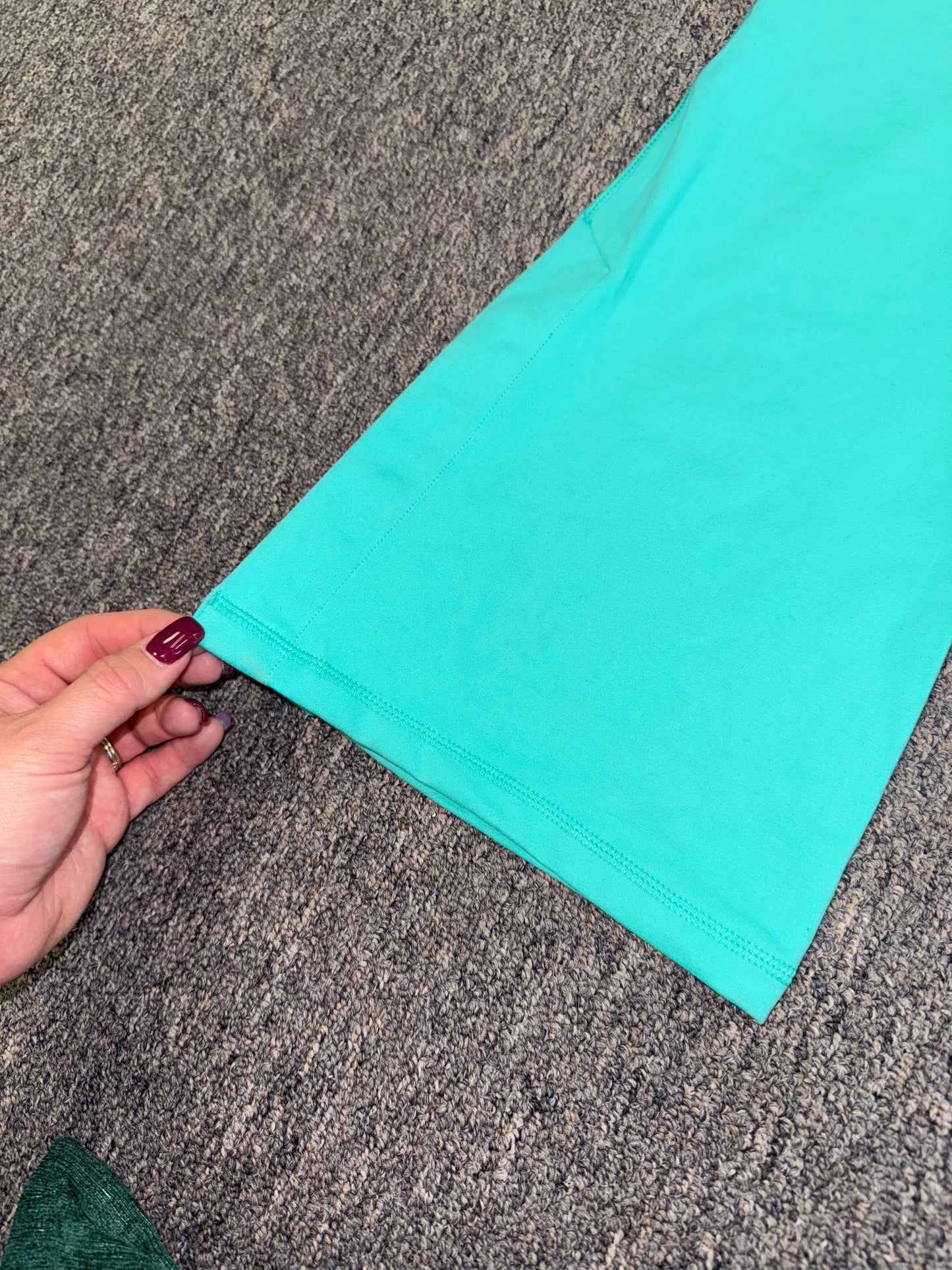 NWT aerie (Medium) Brand New Hugger High Rise Turquoise BootCut Leggings