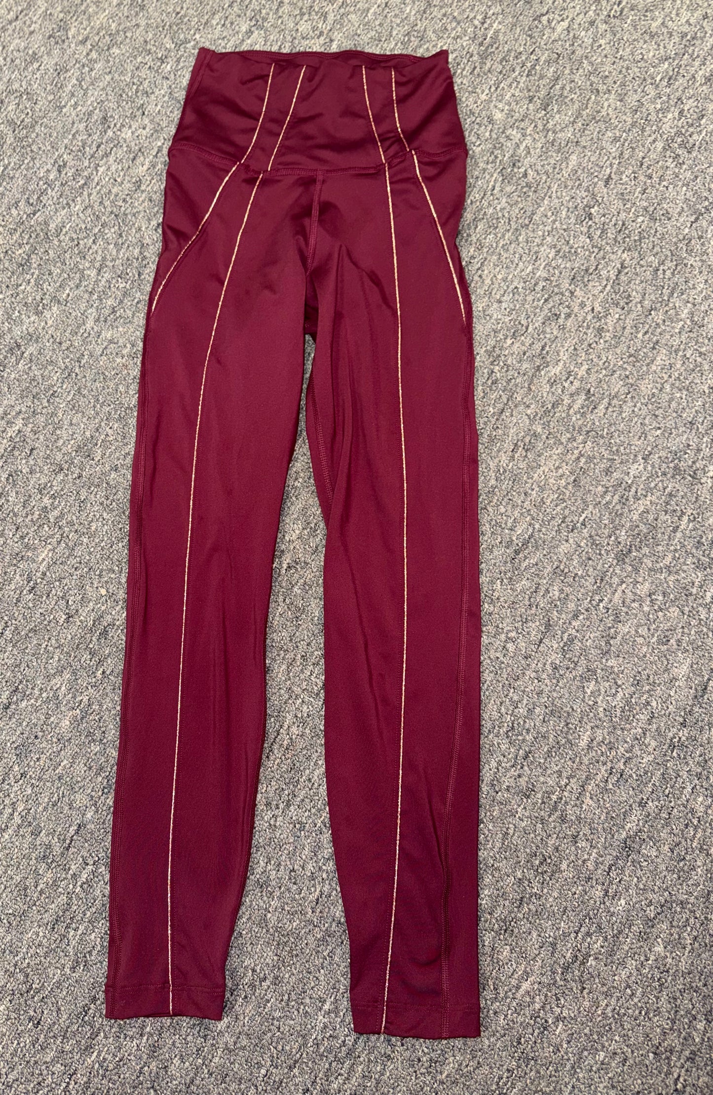 Nike (XS) Maroon Dri-Fit Yoga Leggings with Gold Outline