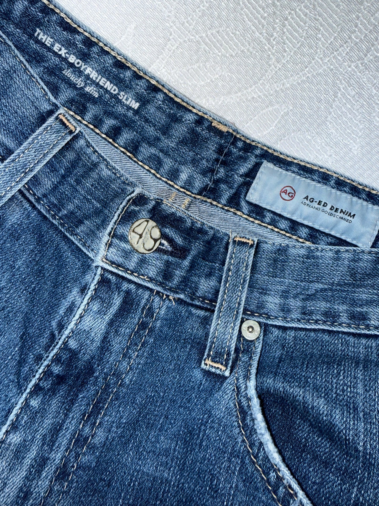AG-ED Adriano Goldschmmied (29) Denim Ex Boyfriend Slim Distressed Jeans