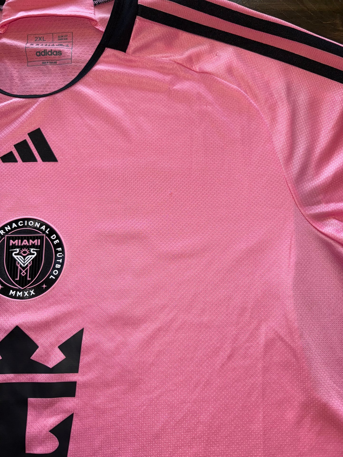 NWT Adidas (2XL) Brand New Pink Messi #10 Jersey