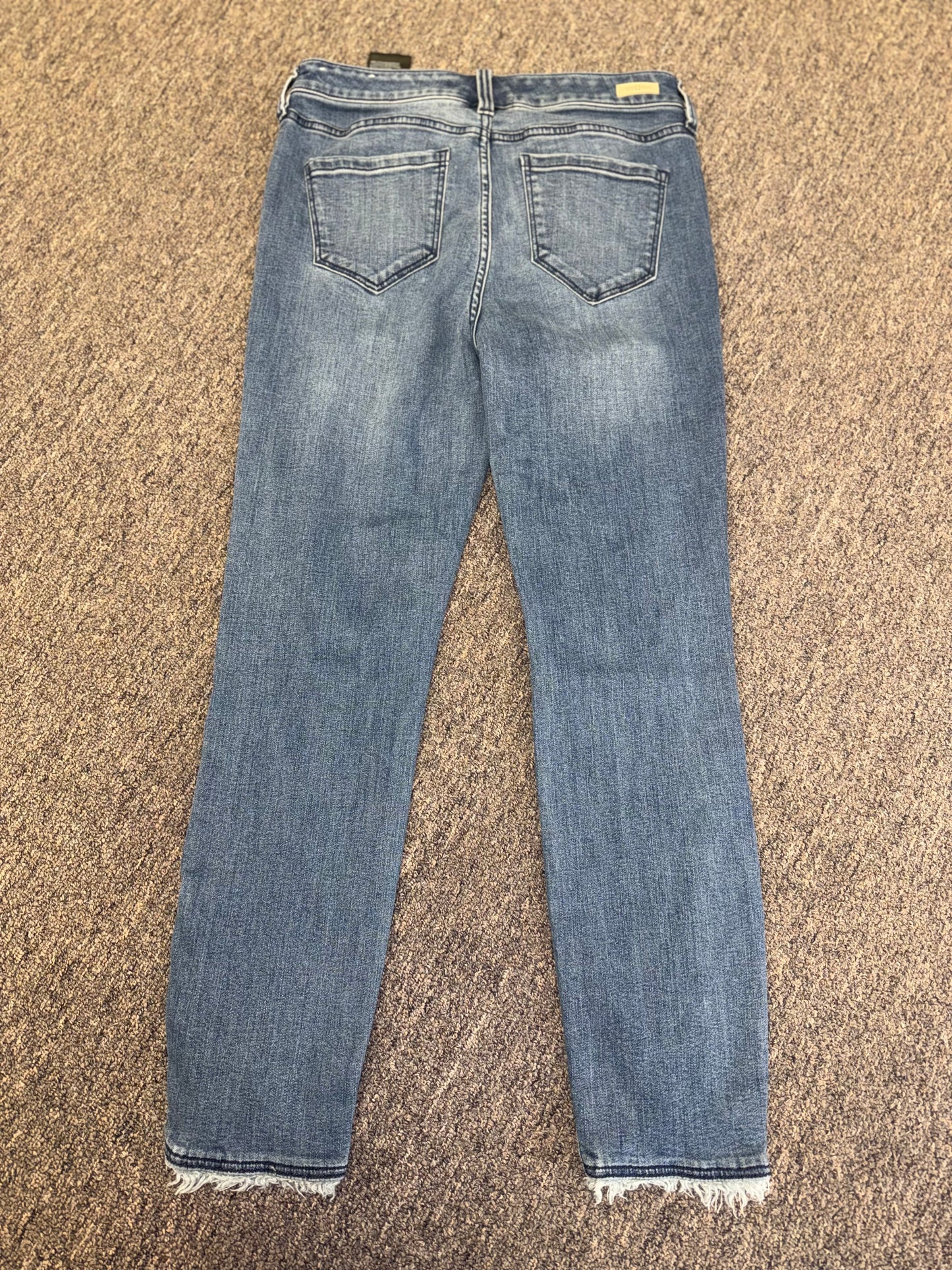 Liverpool (6) Skinny Cropped Jeans with Frayed Bottoms
