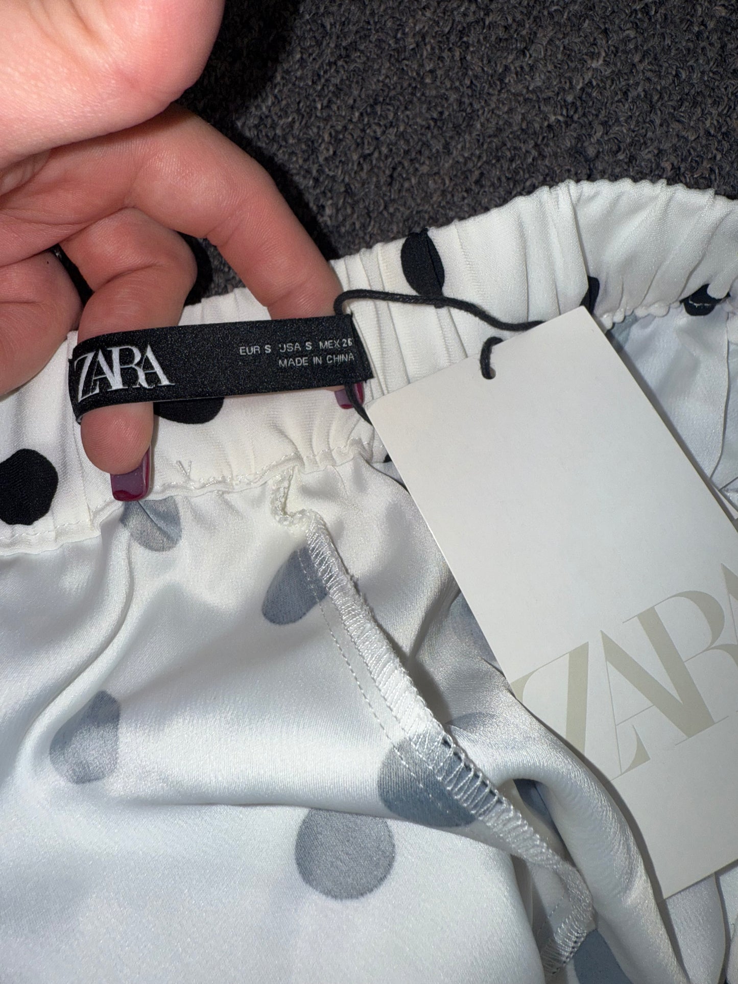 NWT Zara (Small) Brand New Black & White Polka Dotted Wide Leg Dress Pants