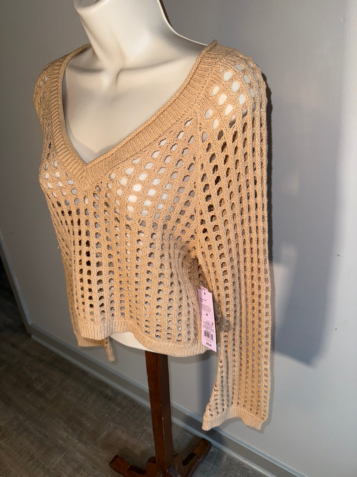 NWT Wild Fable (Large) Brand New Tan Crochet Cropped Sweater