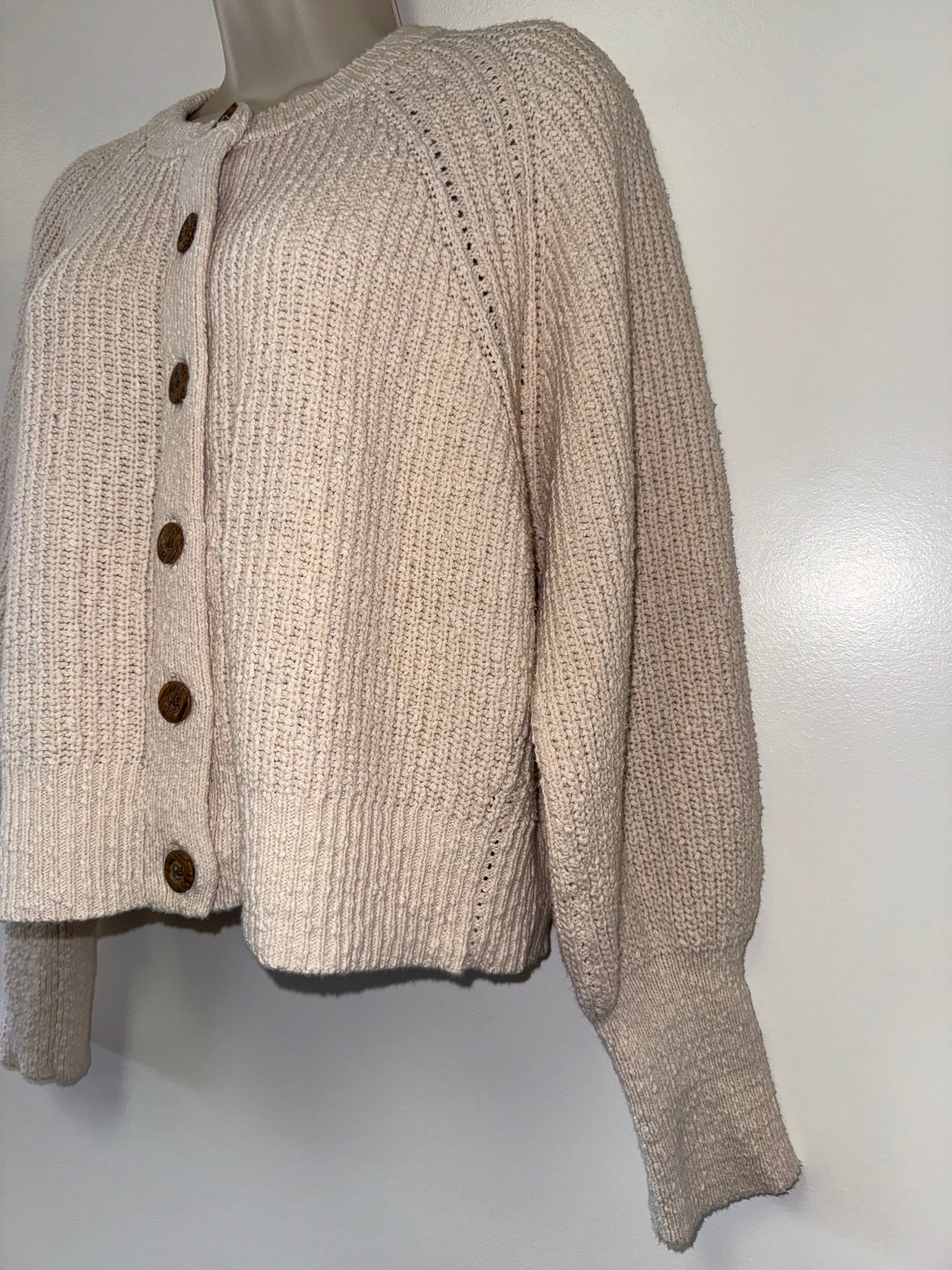 Universal Thread (Medium) Cream Knit Button-Up Sweater Cardigan