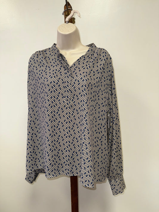 NWT Worthington (XL) Brand New 3/4 Button Up Pattern Blouse