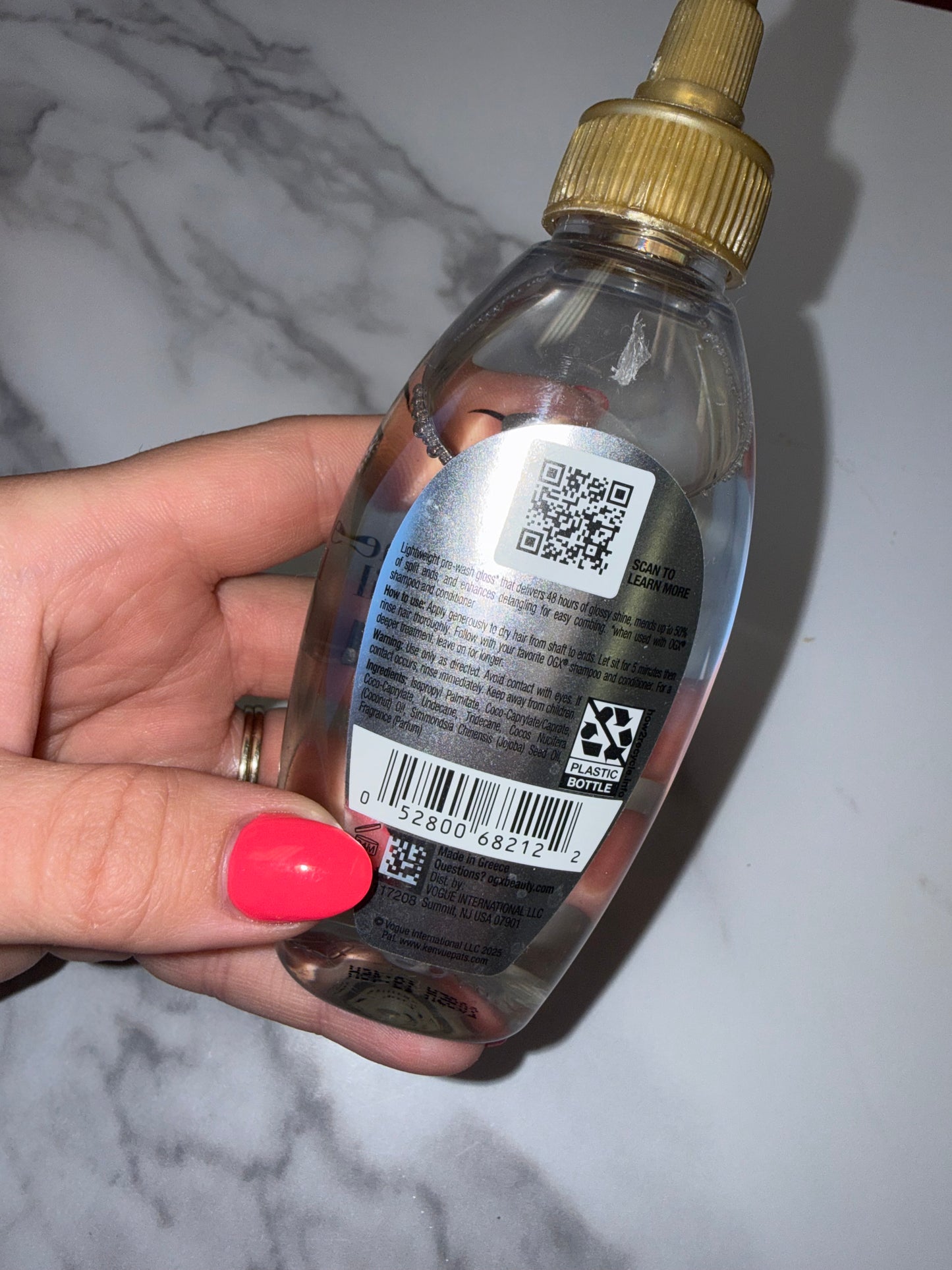 OGX (4fl/oz) Mirror Shine + Coconut Oil Pre-Wash Gloss