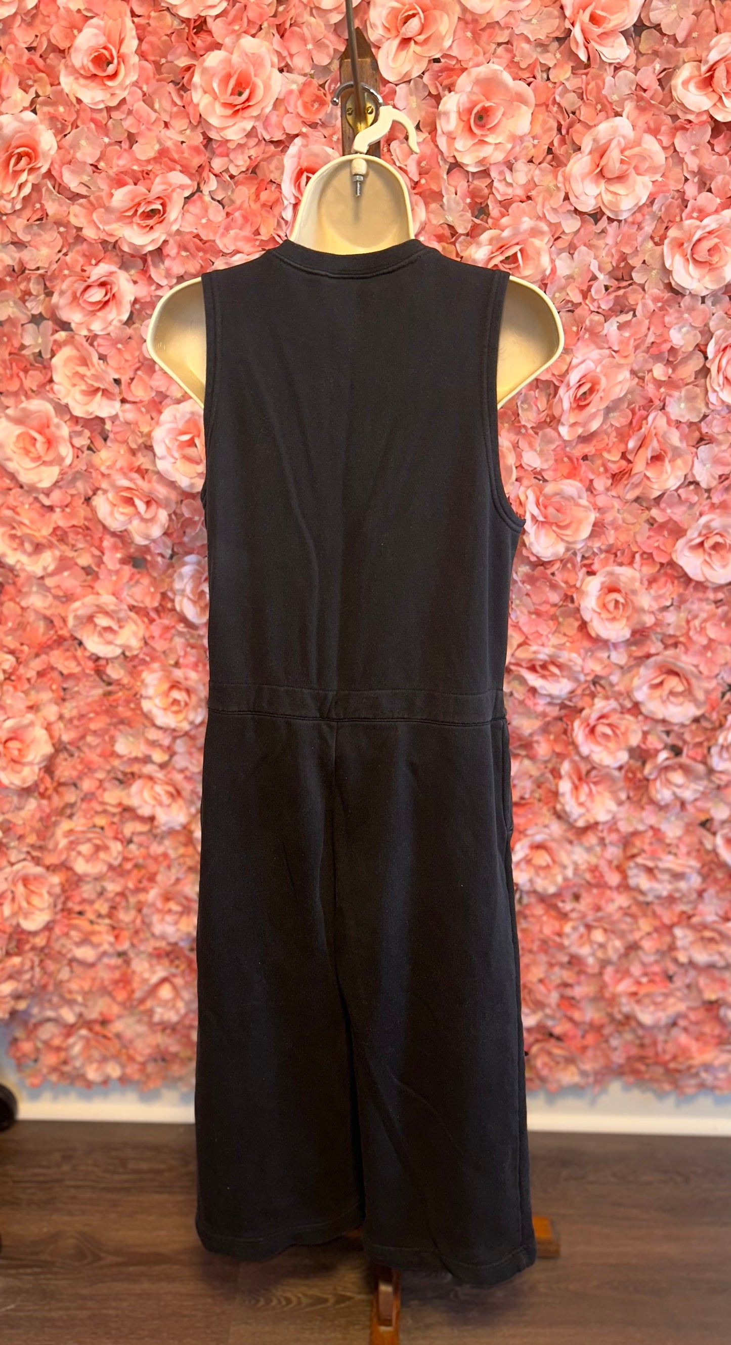 Nike (Small) Black One Piece Sleeveless Quarter Zip Up Cropped Jumpsuit