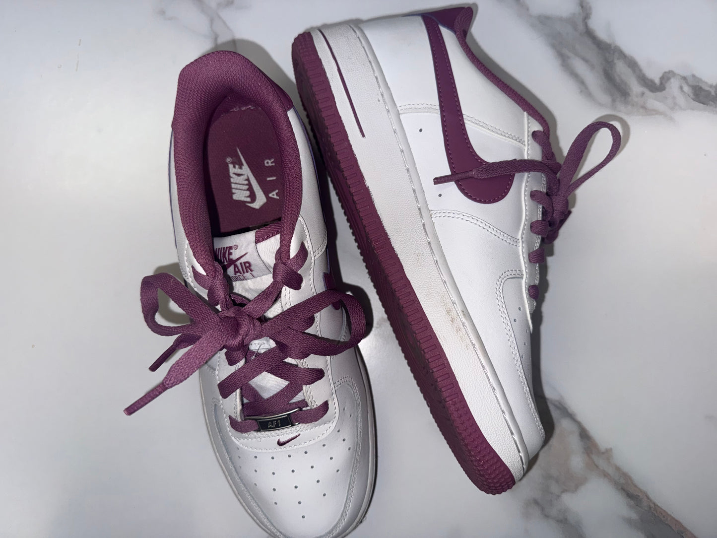 Nike (7Y) White and Purple Air Force 1 Low Sneakers