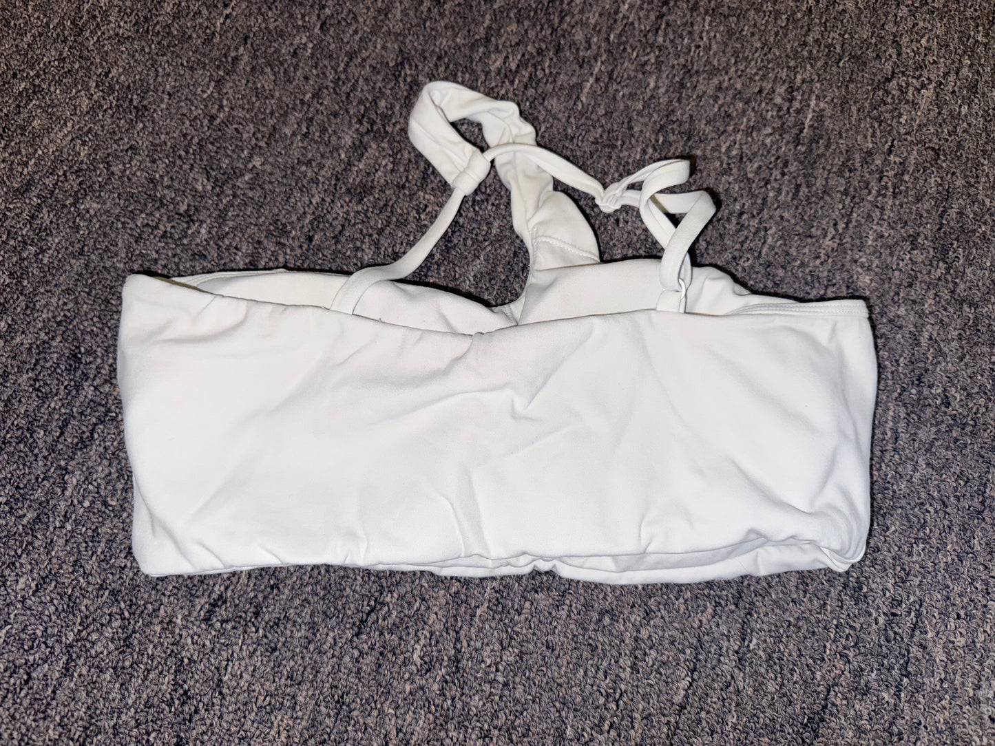 (Medium) White Padded Sports Bra