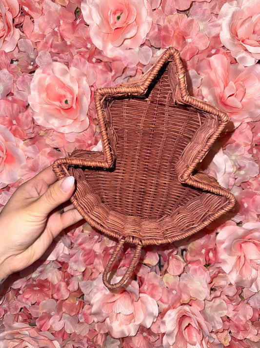 Leaf Woven Wall Hanging Basket