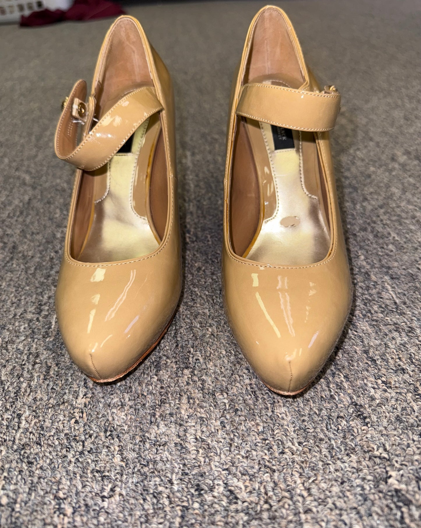 White House Black Market (7 1/2) Tan High Heels with Buckle Strap