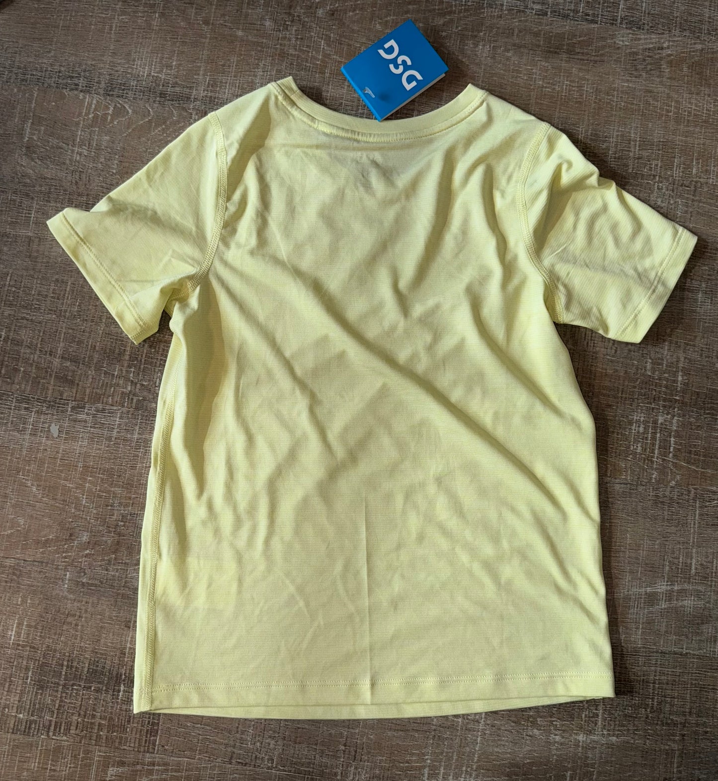 NWT DSG (Kids XS) Brand New 2 Piece Sporty T-Shirt BUNDLE