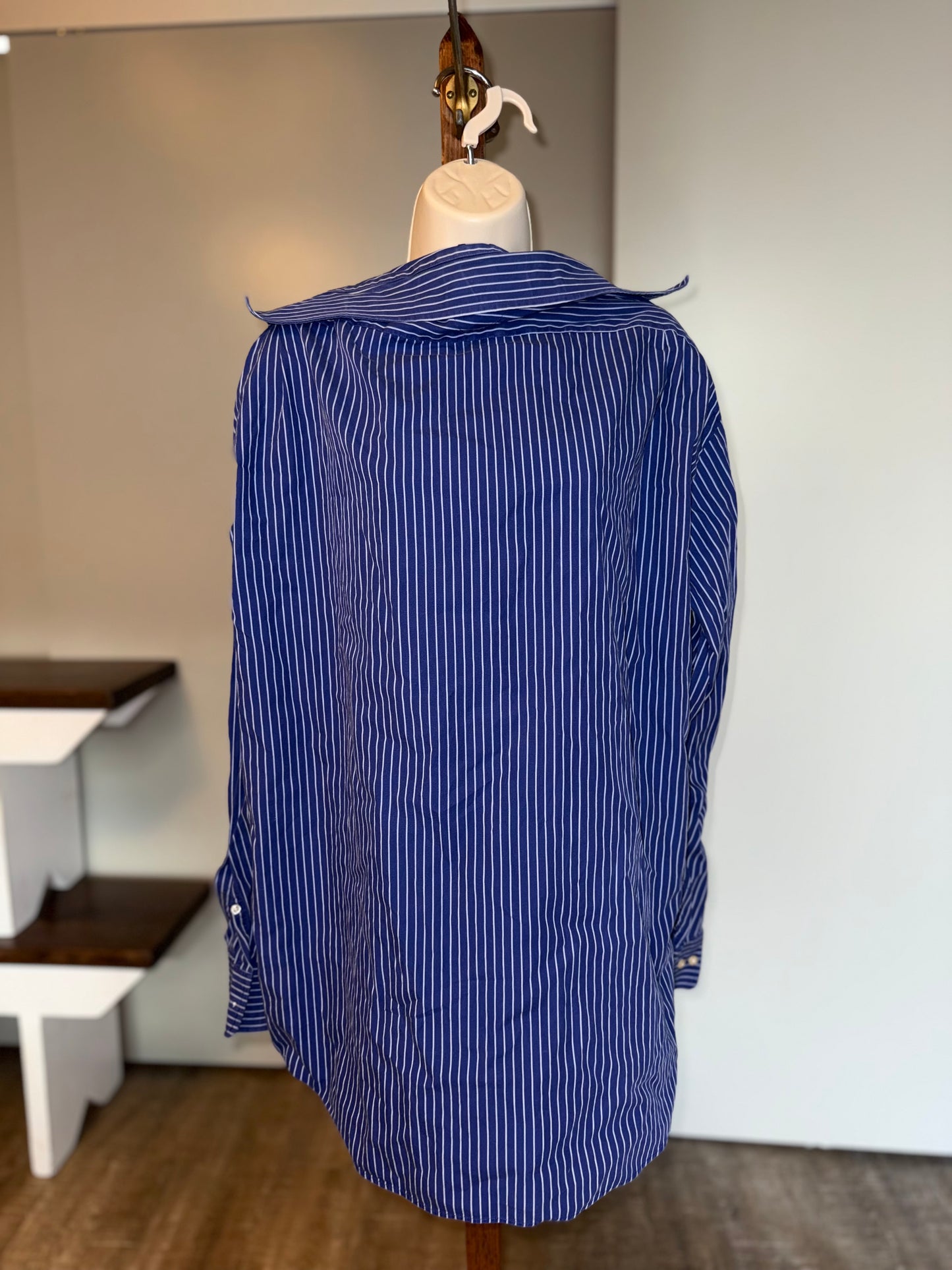 Tommy Hilfiger (16 1/2 (34-35)) Blue Stripped Button Up