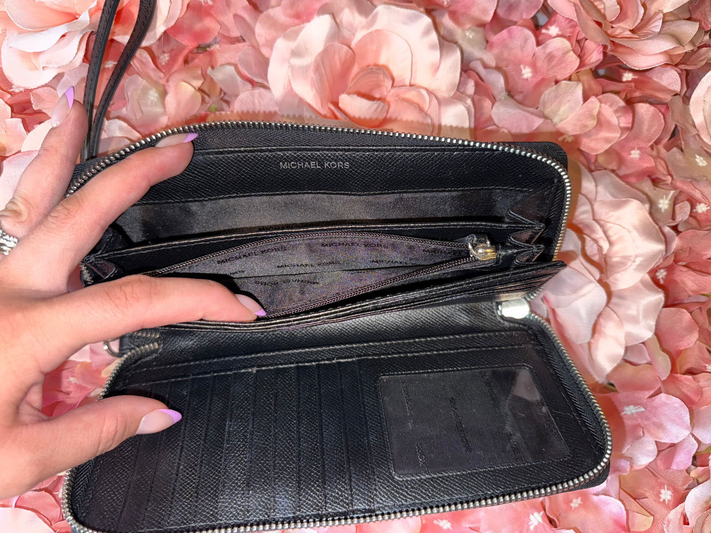 Michael Kors Black Jet Set Travel Continental Leather Wallet